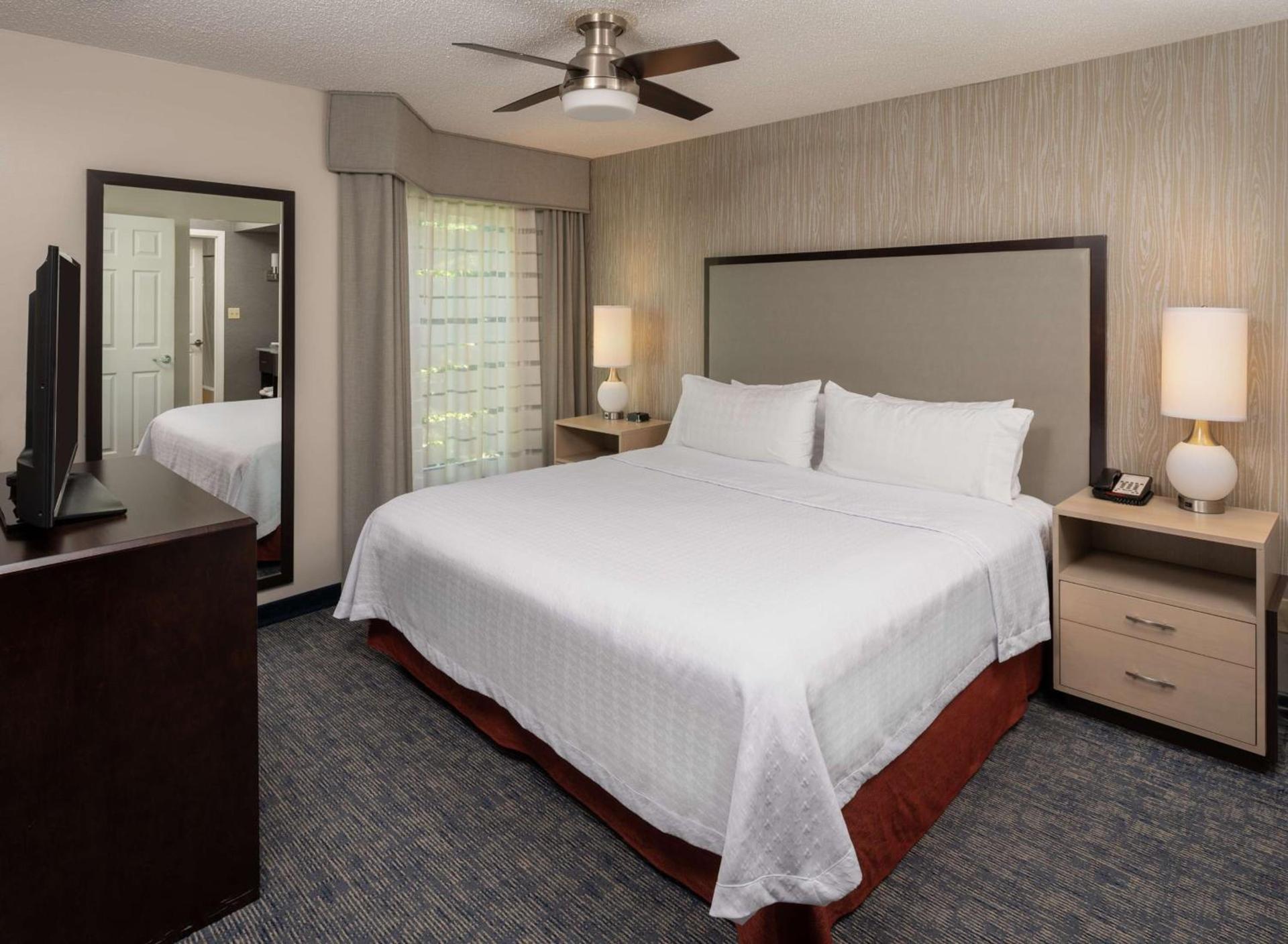 Homewood Suites by Hilton Chicago - Schaumburg photo 15