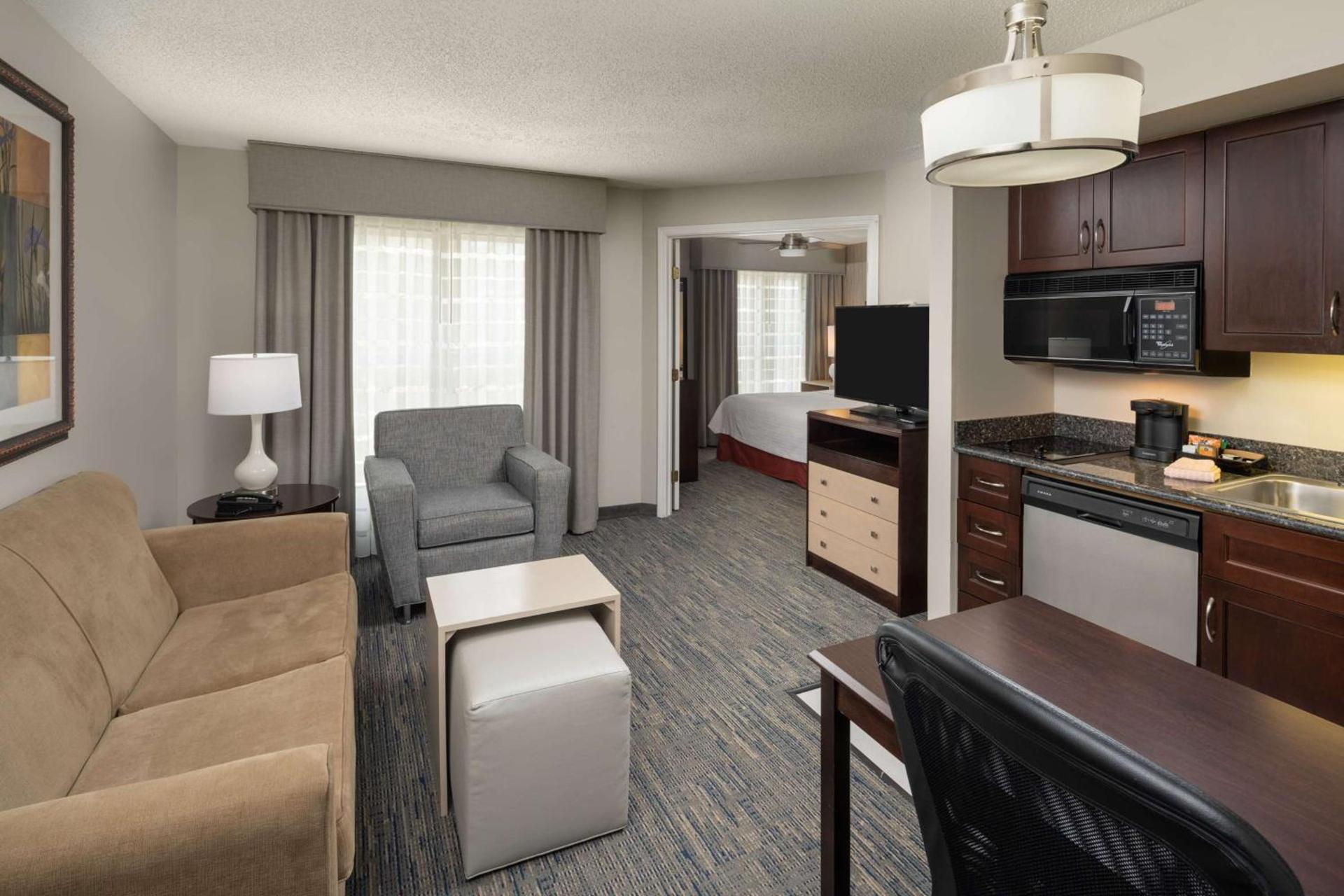 Homewood Suites by Hilton Chicago - Schaumburg photo 18