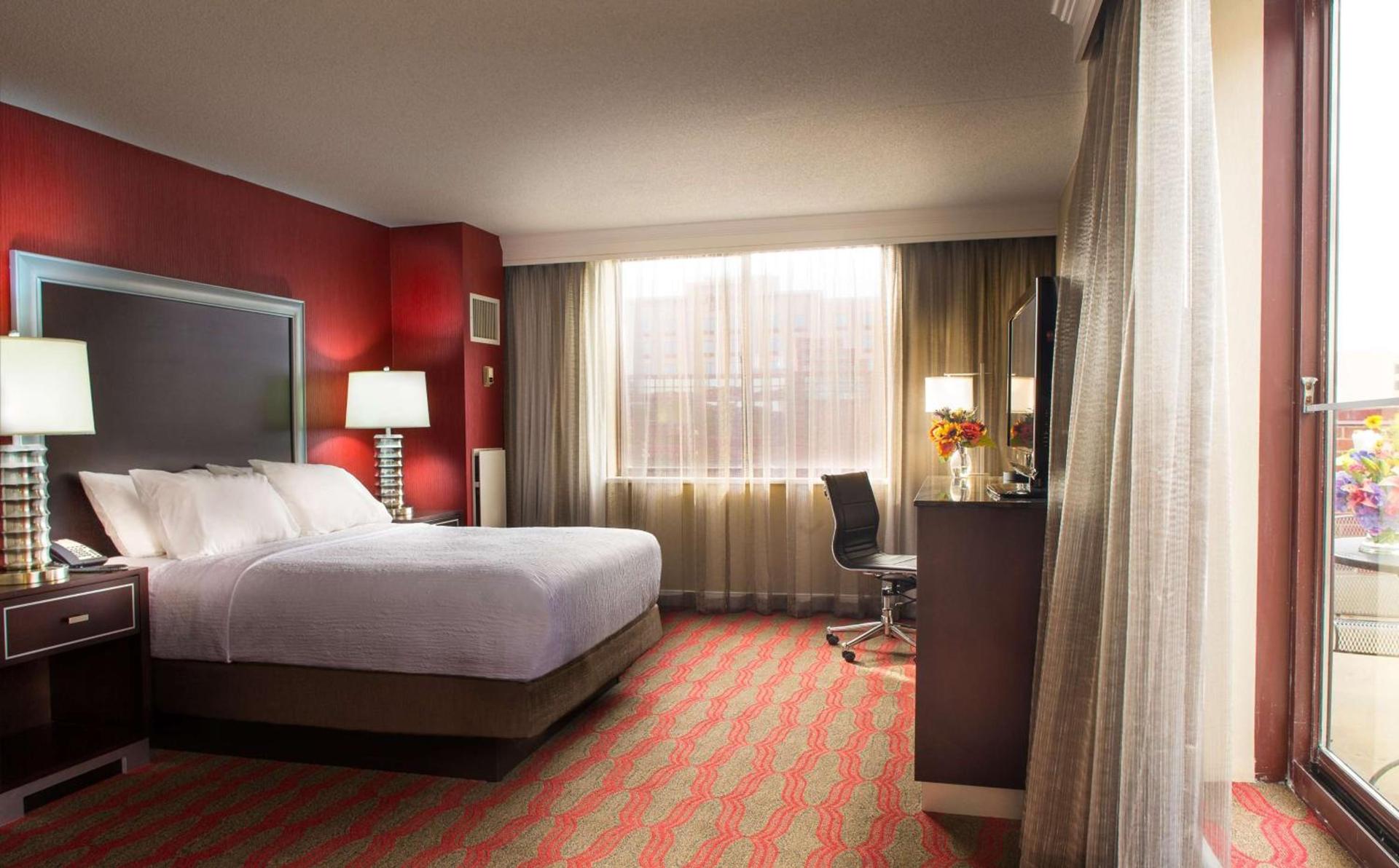 DoubleTree by Hilton New York-LaGuardia photo 14