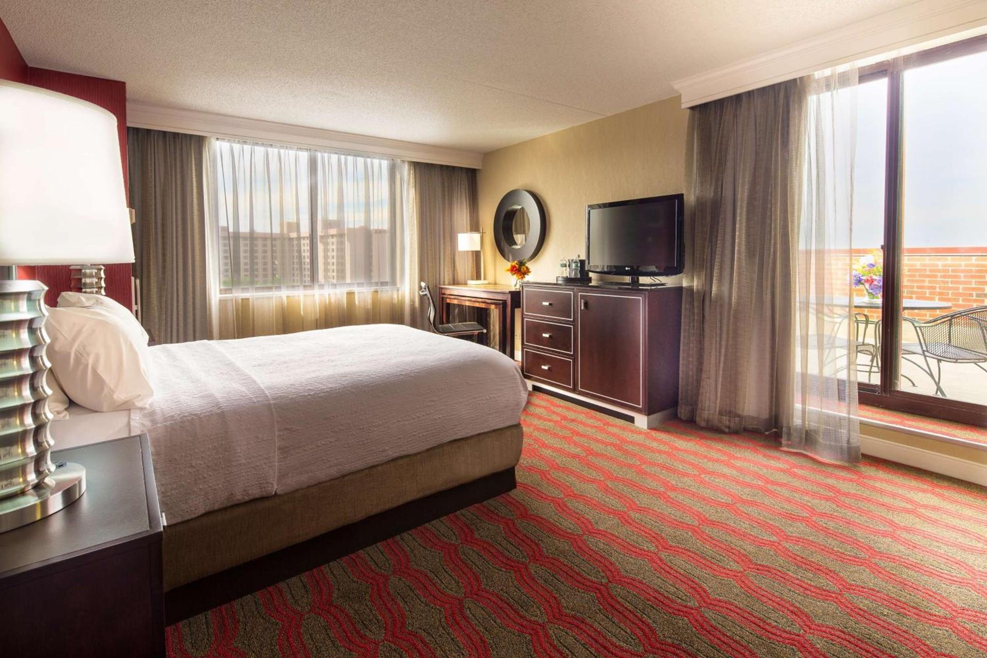 DoubleTree by Hilton New York-LaGuardia photo 18