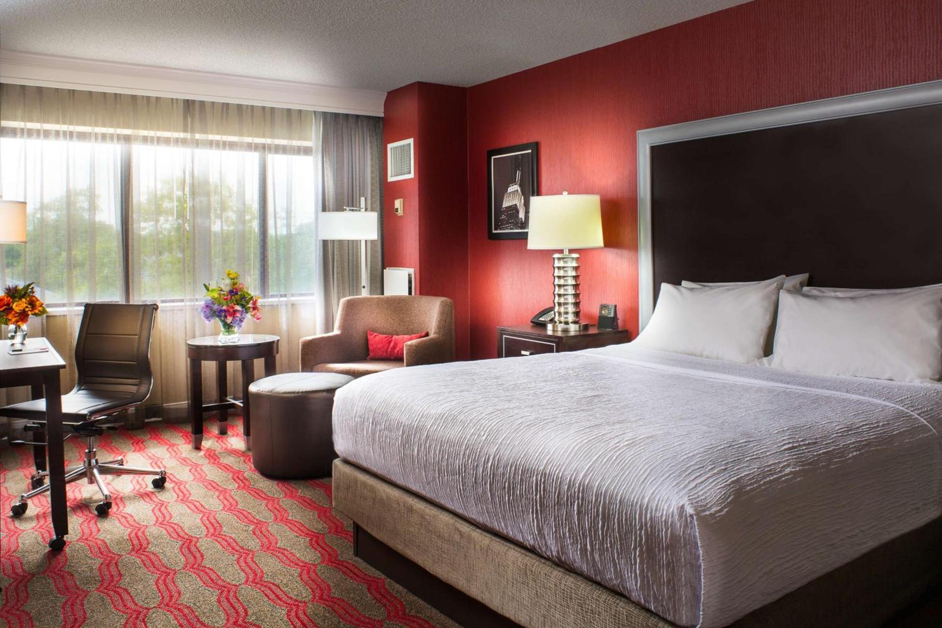 DoubleTree by Hilton New York-LaGuardia photo 15