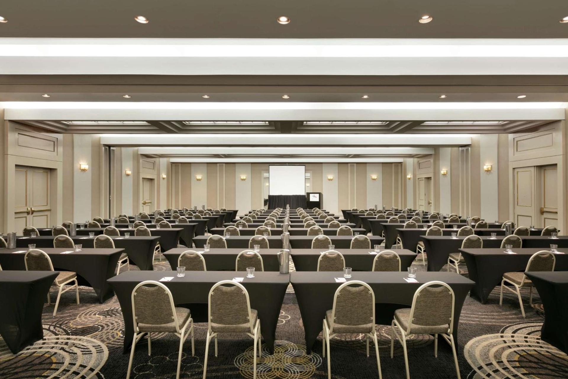 DoubleTree by Hilton New York-LaGuardia photo 21