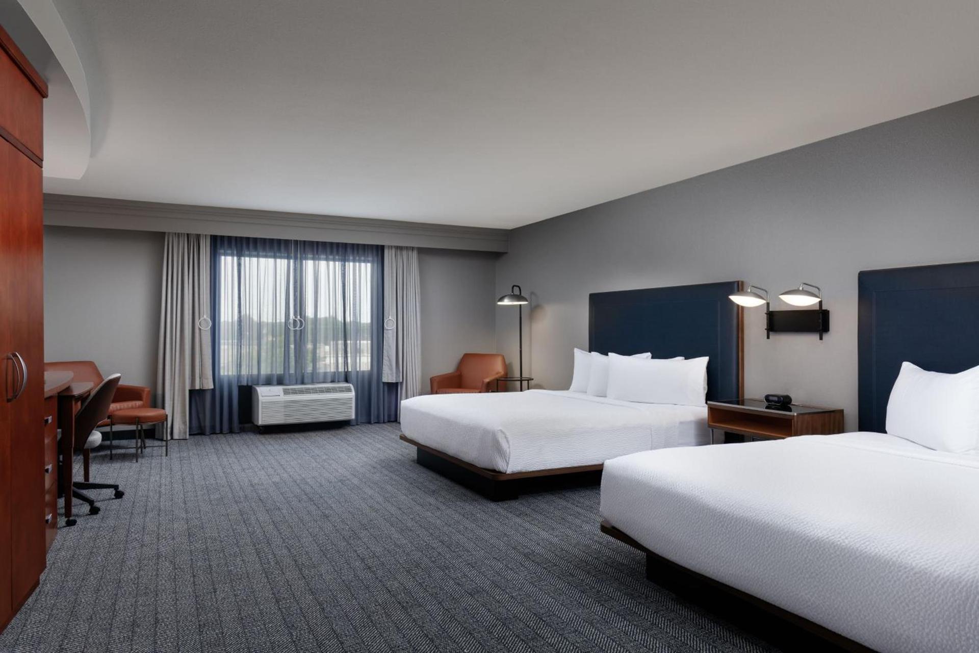 Courtyard by Marriott Wichita at Old Town photo 6