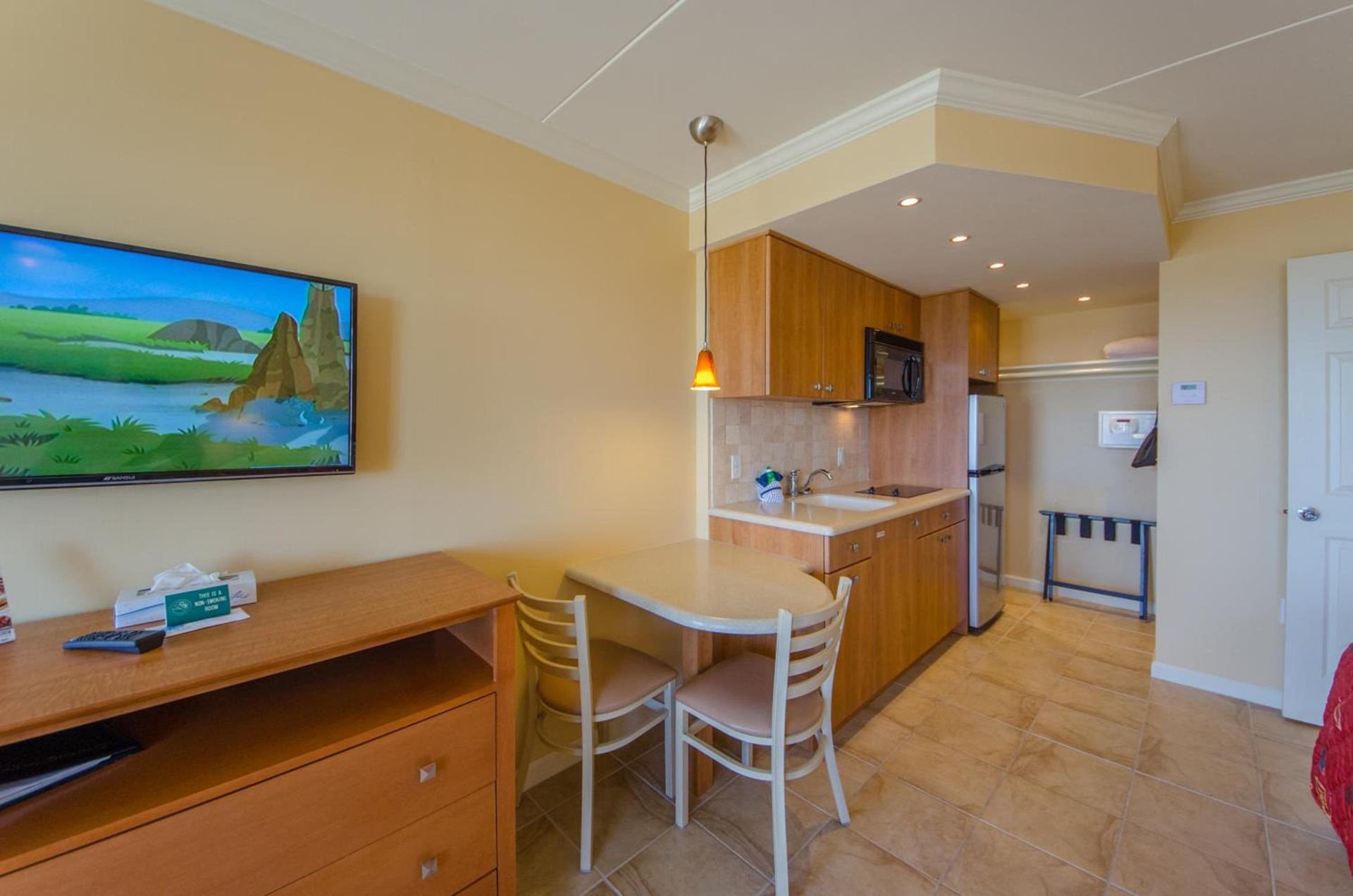 Fleur de Lis Beach Motel photo 10