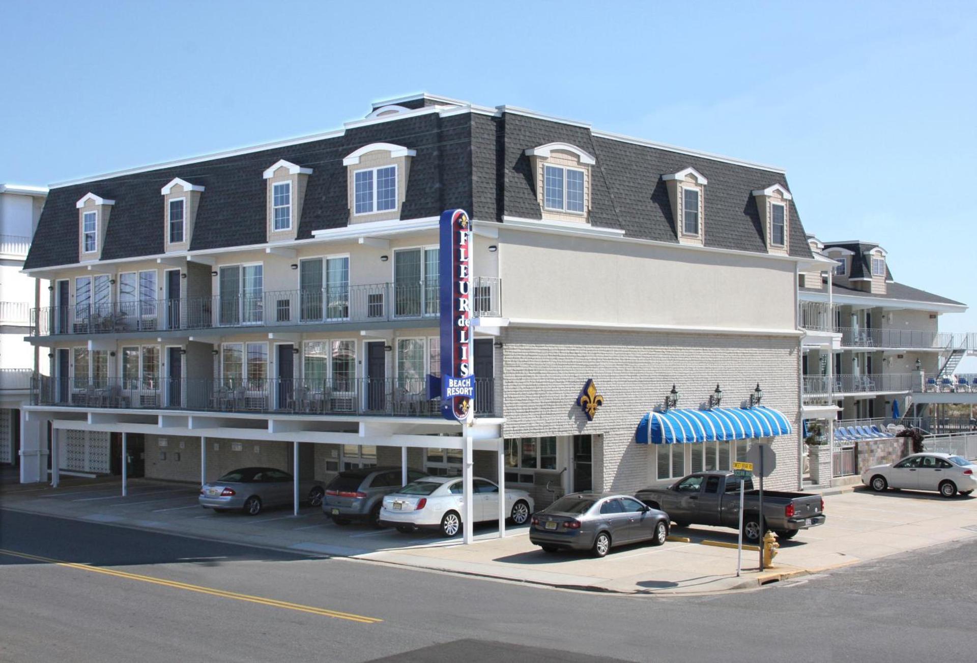 Fleur de Lis Beach Motel photo 12