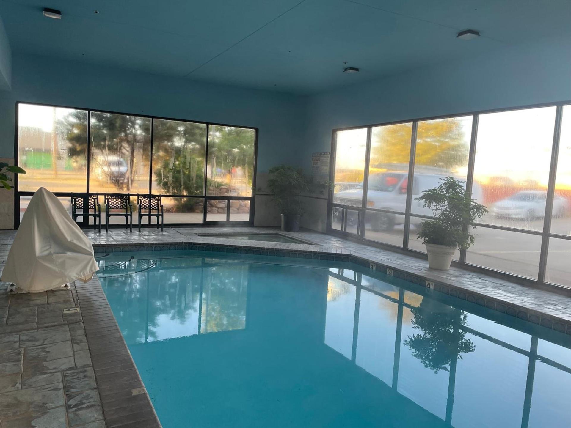 Days Inn by Wyndham Childress photo 16