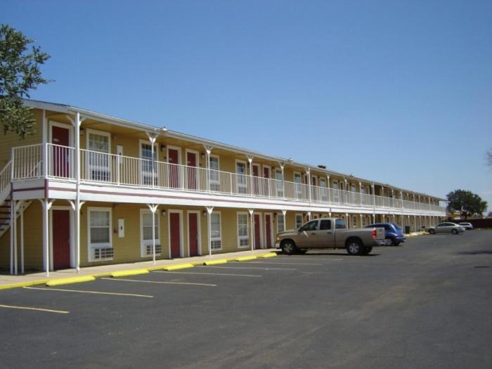 Victorian Inn Midland photo 14