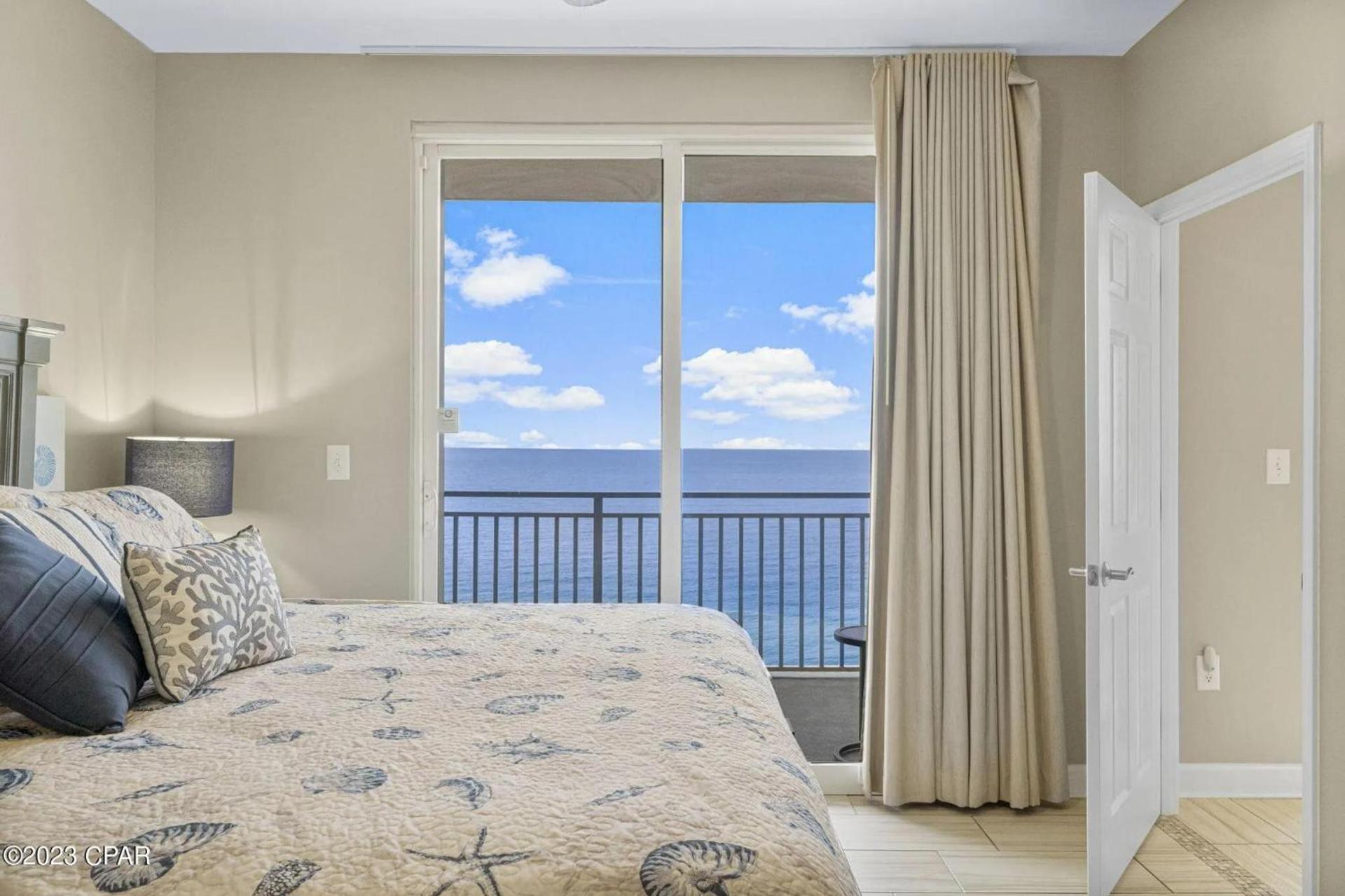 Beachfront Oasis at Splash Resort and Condos photo 63