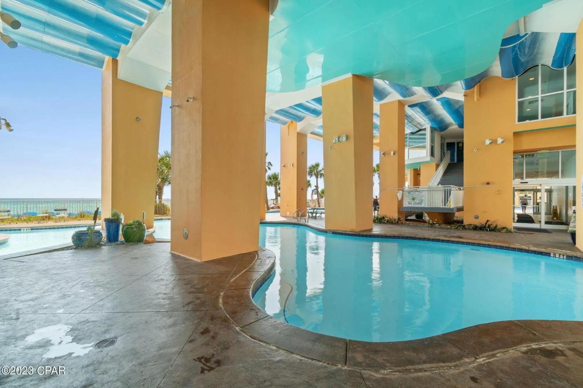 Beachfront Oasis at Splash Resort and Condos photo 3