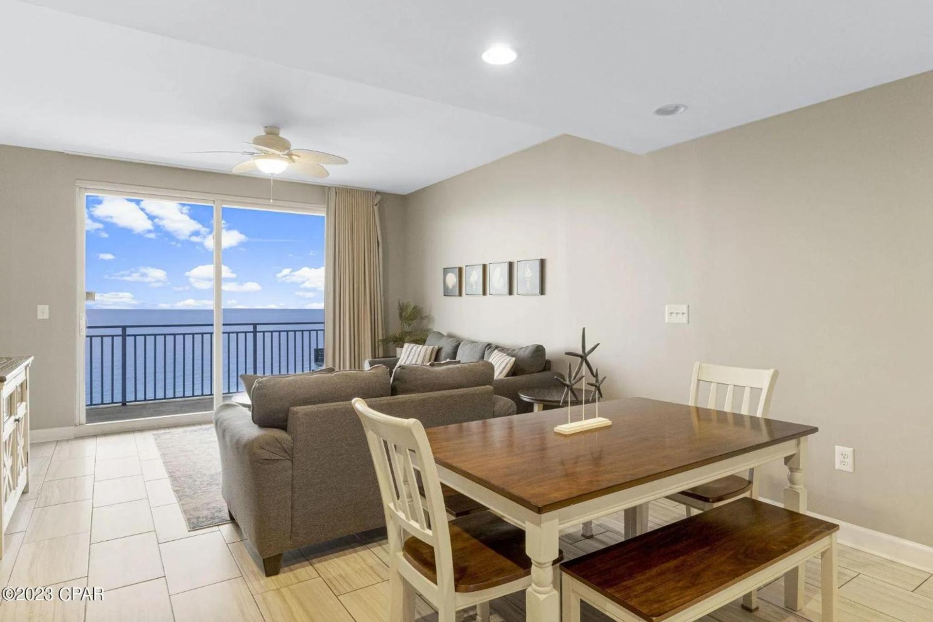 Beachfront Oasis at Splash Resort and Condos photo 4