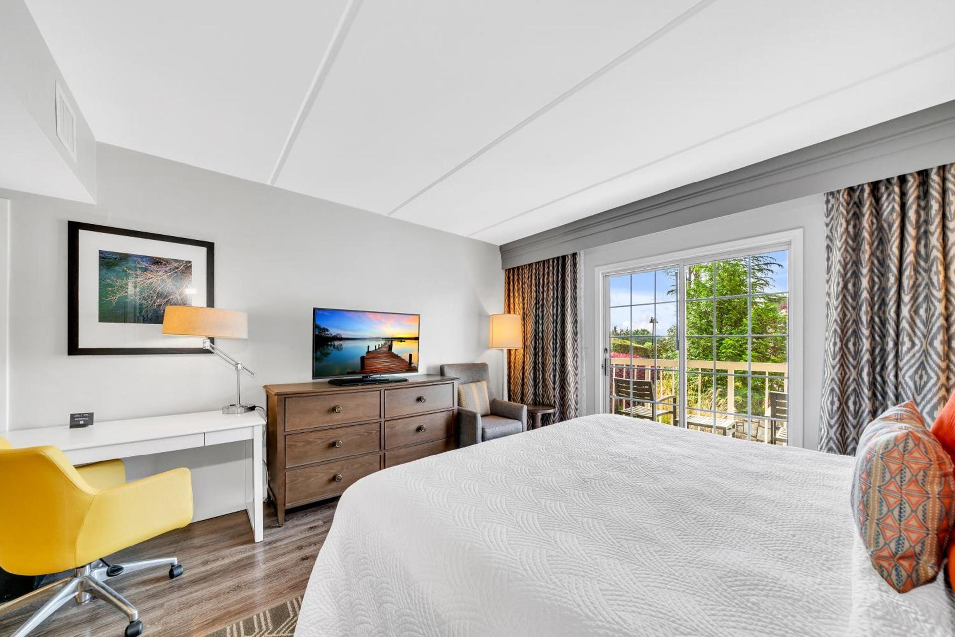 Hotel Indigo Atlanta-Vinings Ballpark Area by IHG photo 8