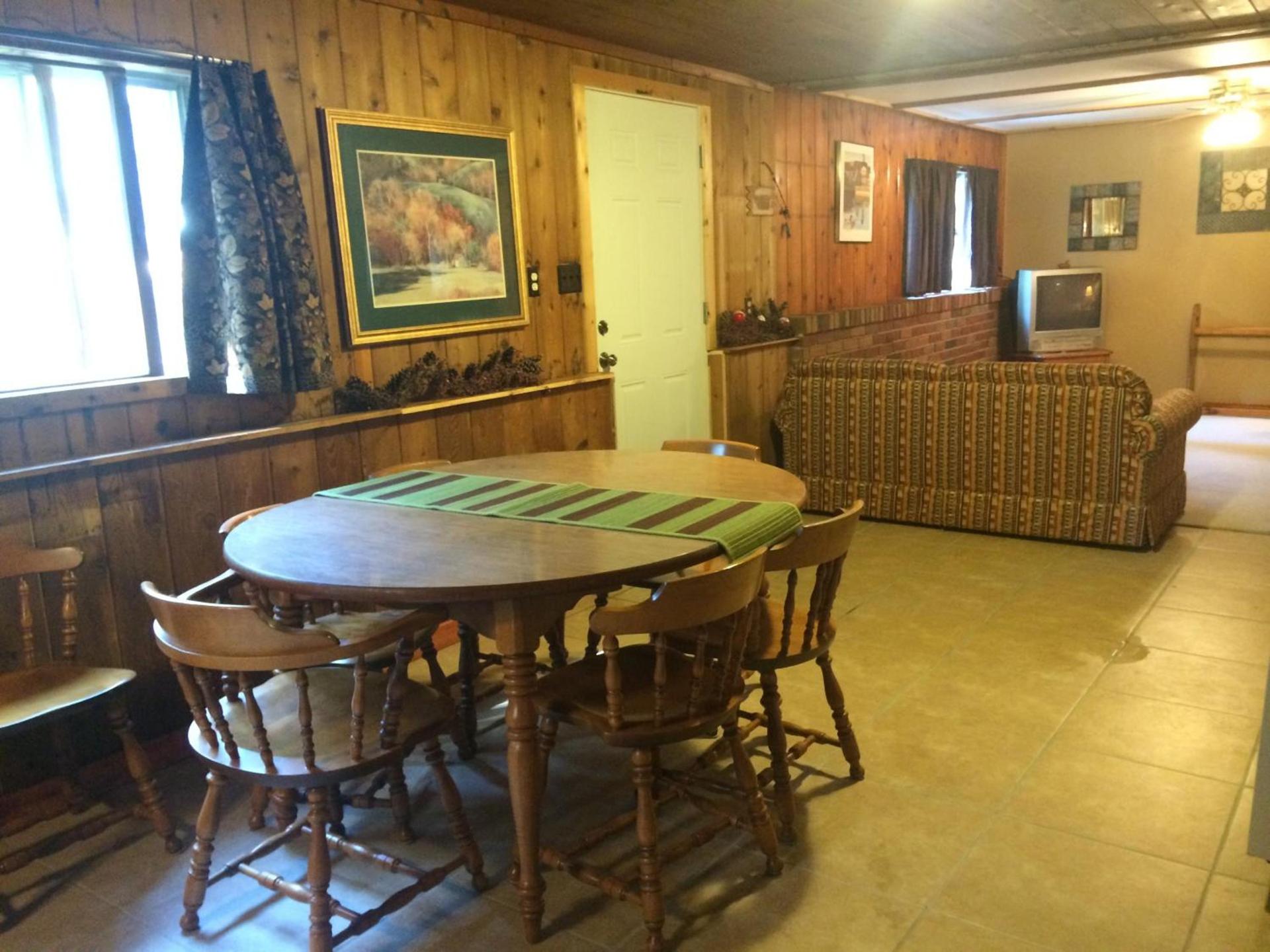Alpine Motel photo 82