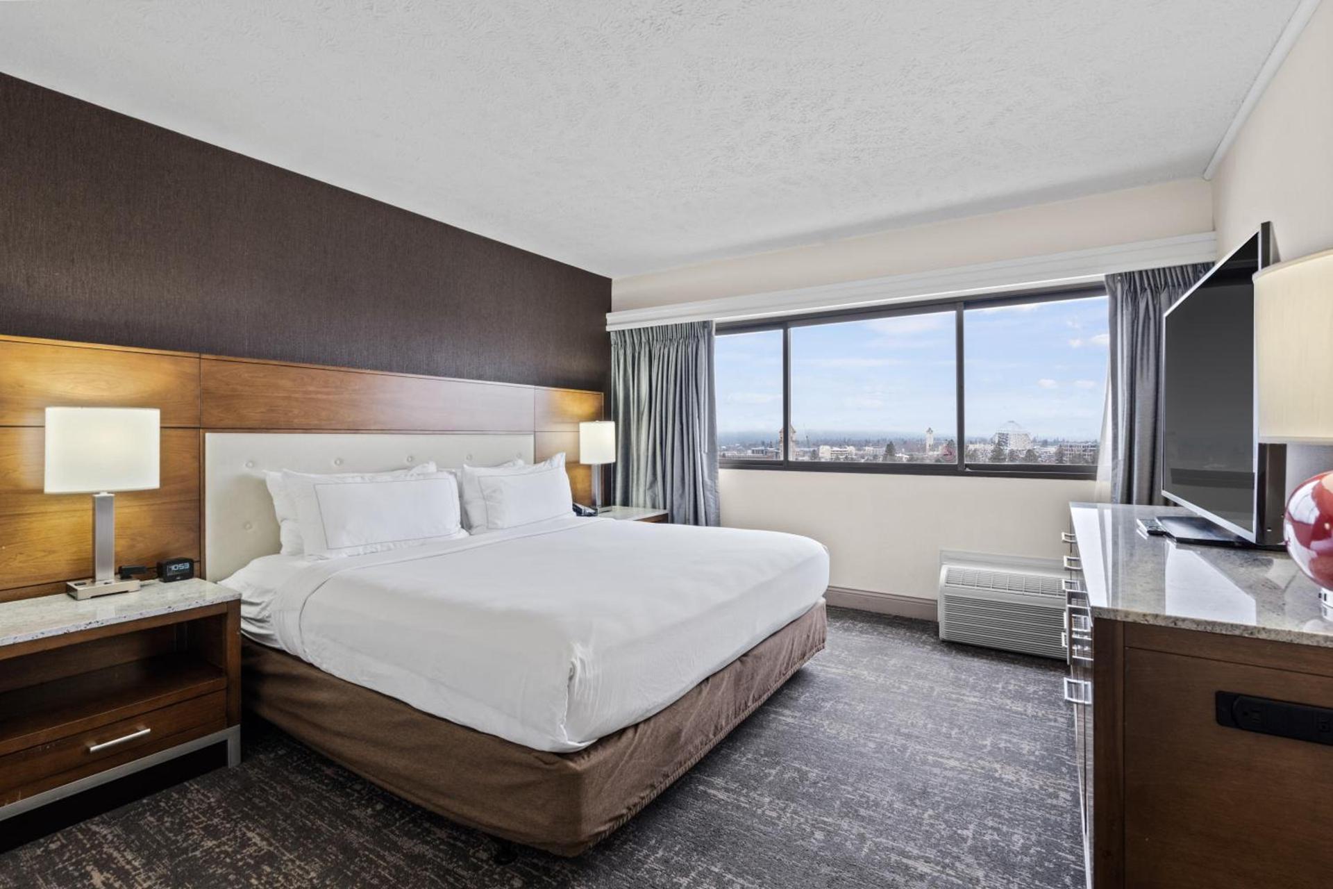 DoubleTree by Hilton Spokane City Center photo 67
