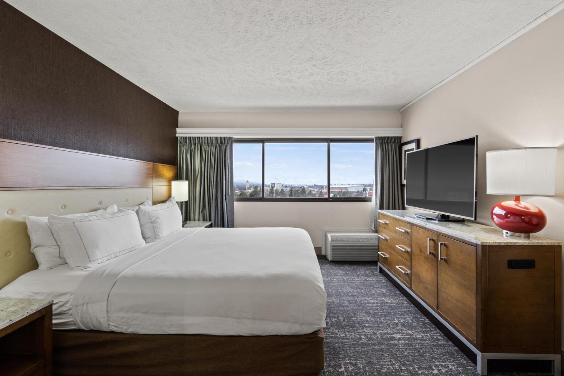 DoubleTree by Hilton Spokane City Center photo 68