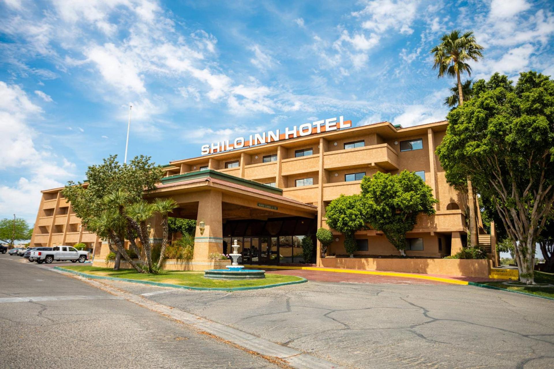 Yuma Inn & Suites photo 24