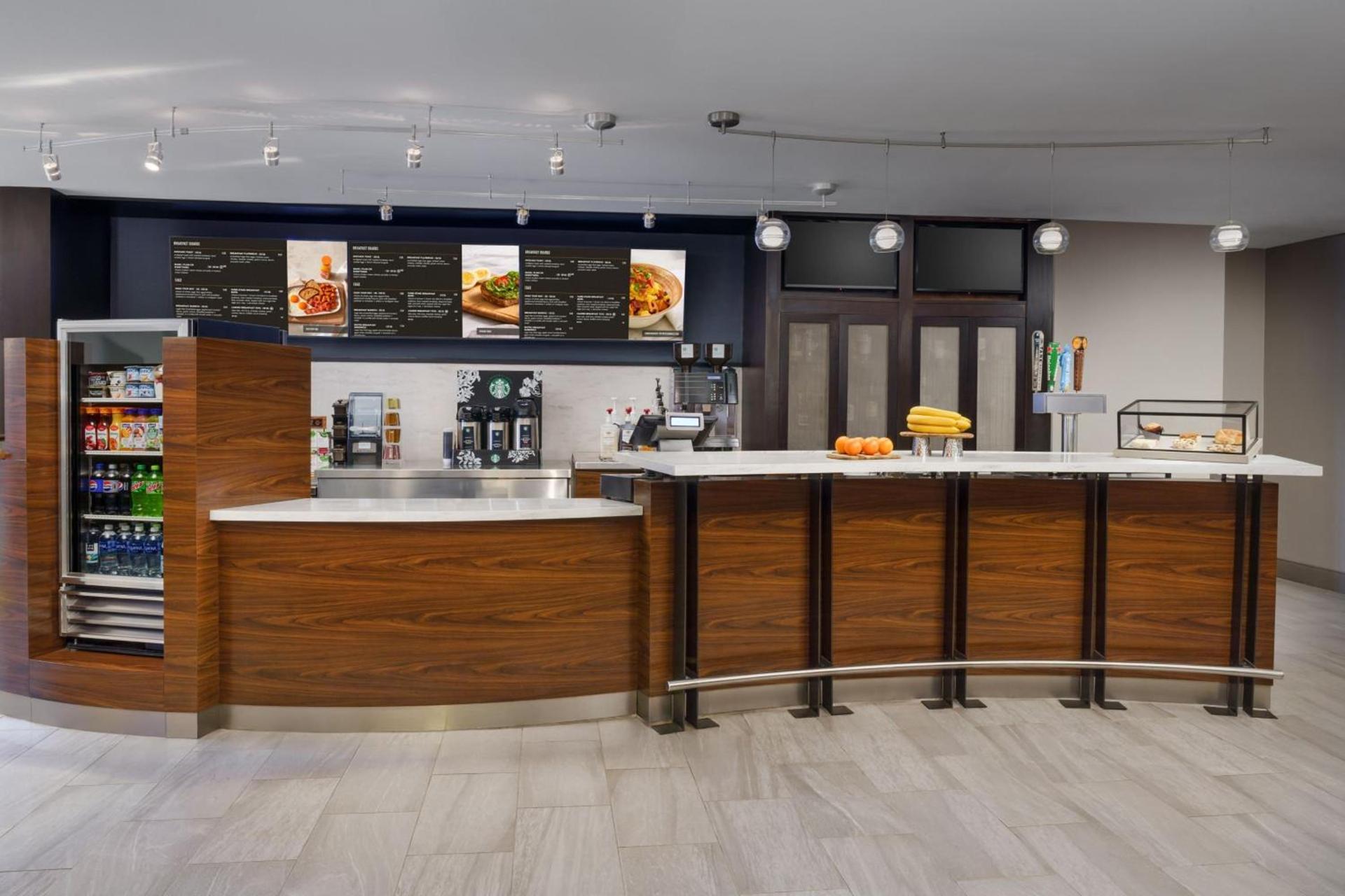 Courtyard by Marriott Miami Aventura Mall photo 26