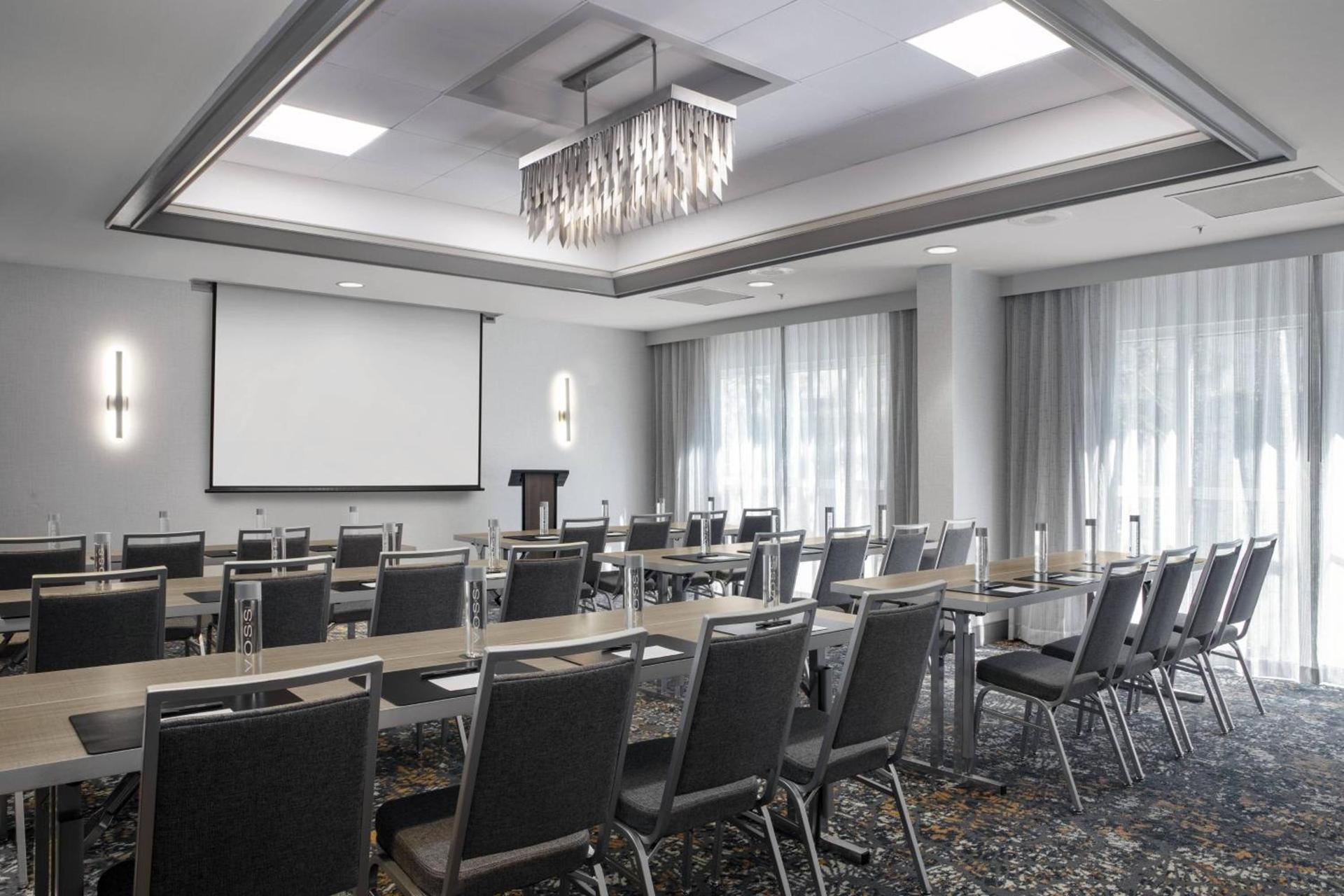 Courtyard by Marriott Miami Aventura Mall photo 31
