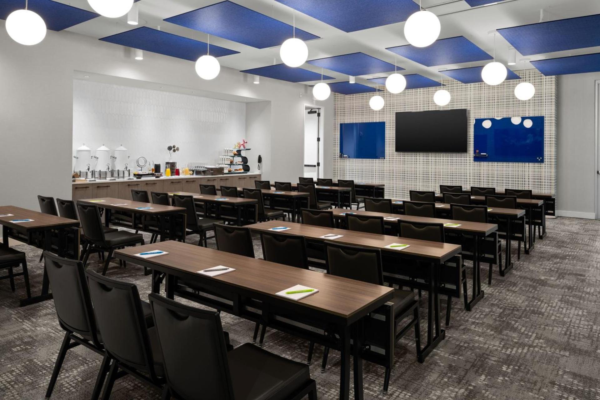 Aloft by Marriott Orlando Lake Nona photo 56