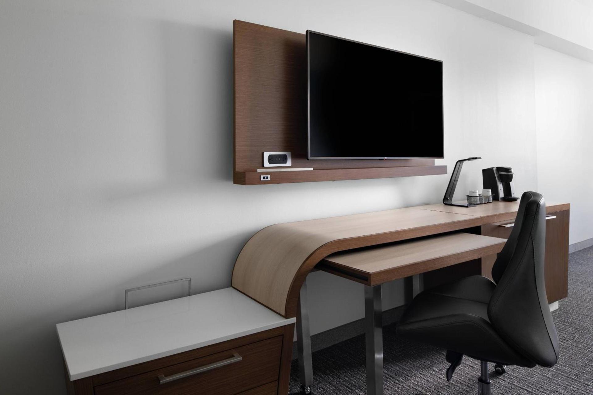 Courtyard by Marriott Delray Beach photo 22