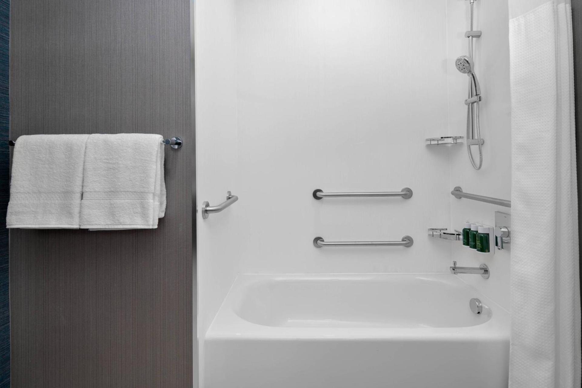 Courtyard by Marriott Delray Beach photo 25
