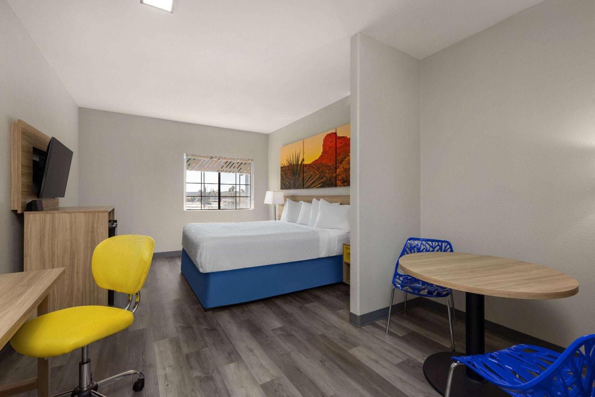 Days Inn & Suites by Wyndham Tucson/Marana photo 10