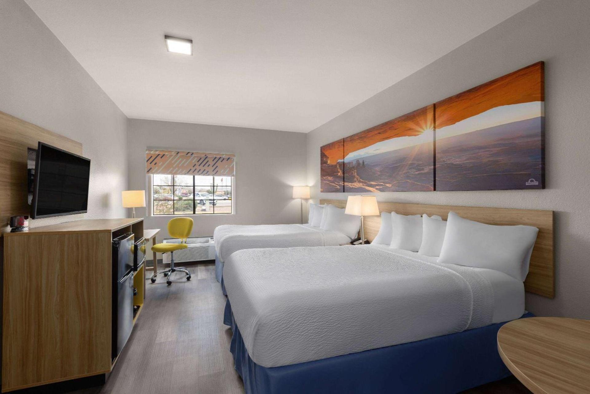 Days Inn & Suites by Wyndham Tucson/Marana photo 12