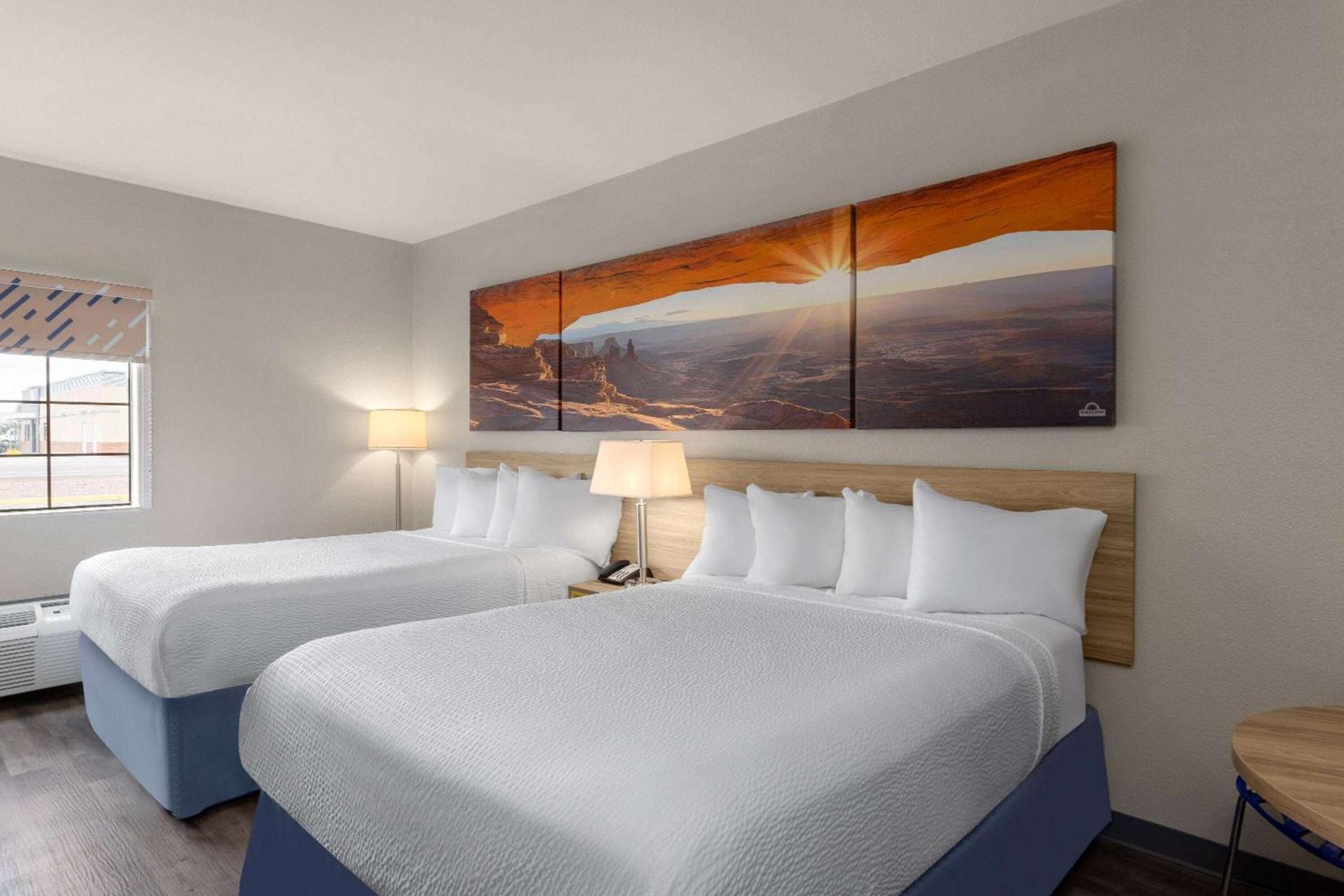 Days Inn & Suites by Wyndham Tucson/Marana photo 14