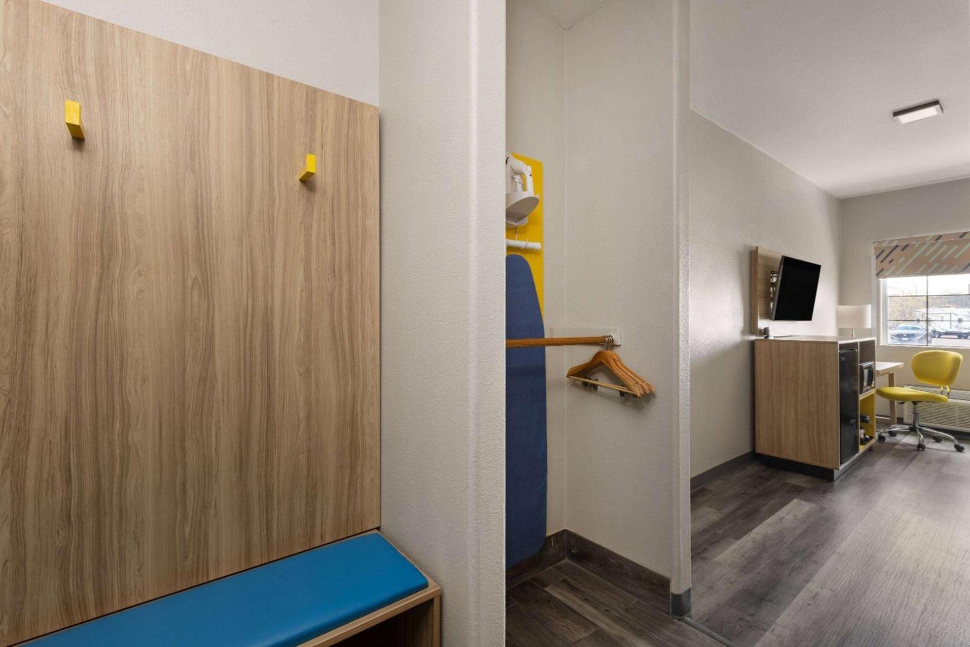 Days Inn & Suites by Wyndham Tucson/Marana photo 24