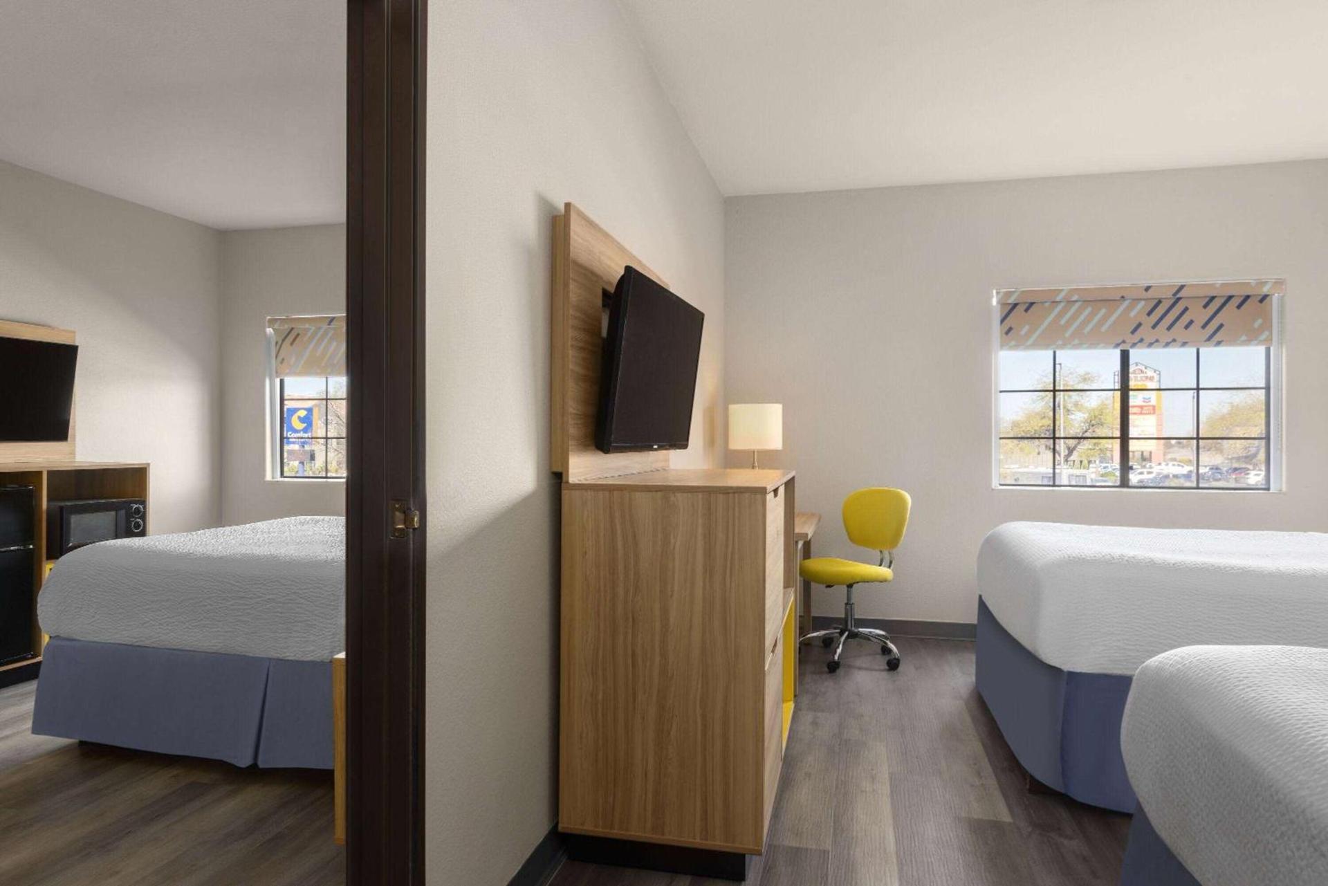 Days Inn & Suites by Wyndham Tucson/Marana photo 27