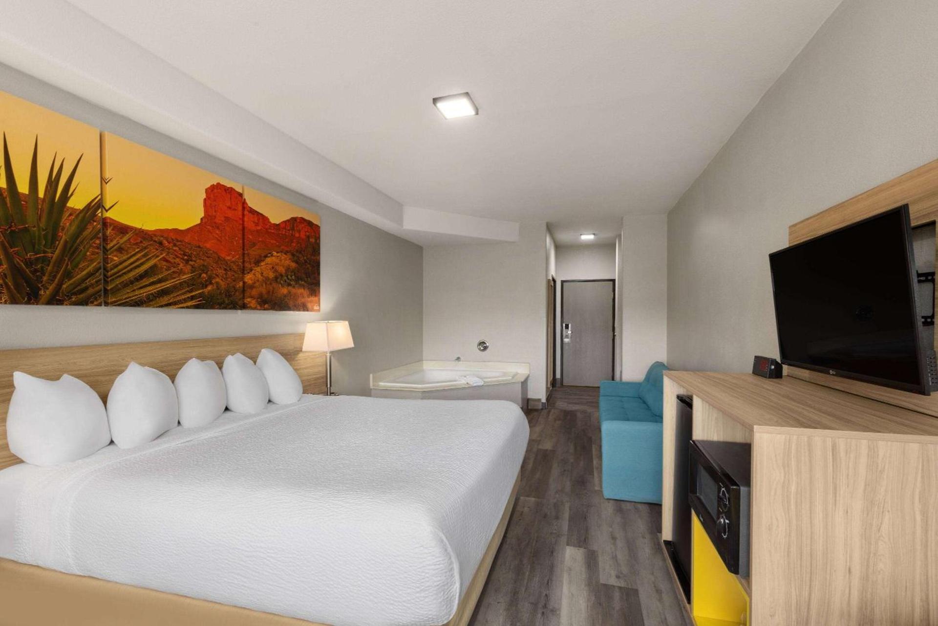 Days Inn & Suites by Wyndham Tucson/Marana photo 30