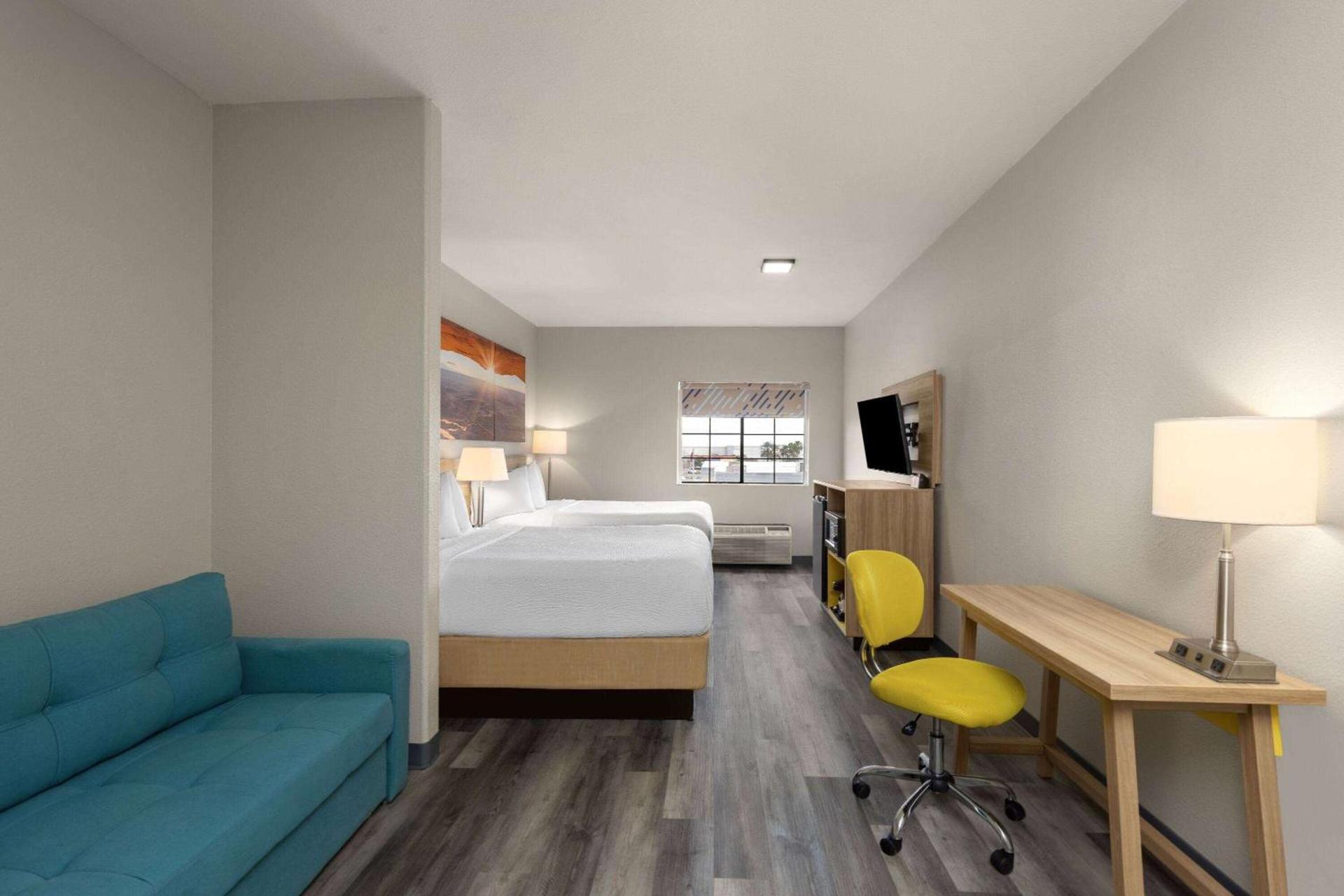 Days Inn & Suites by Wyndham Tucson/Marana photo 35