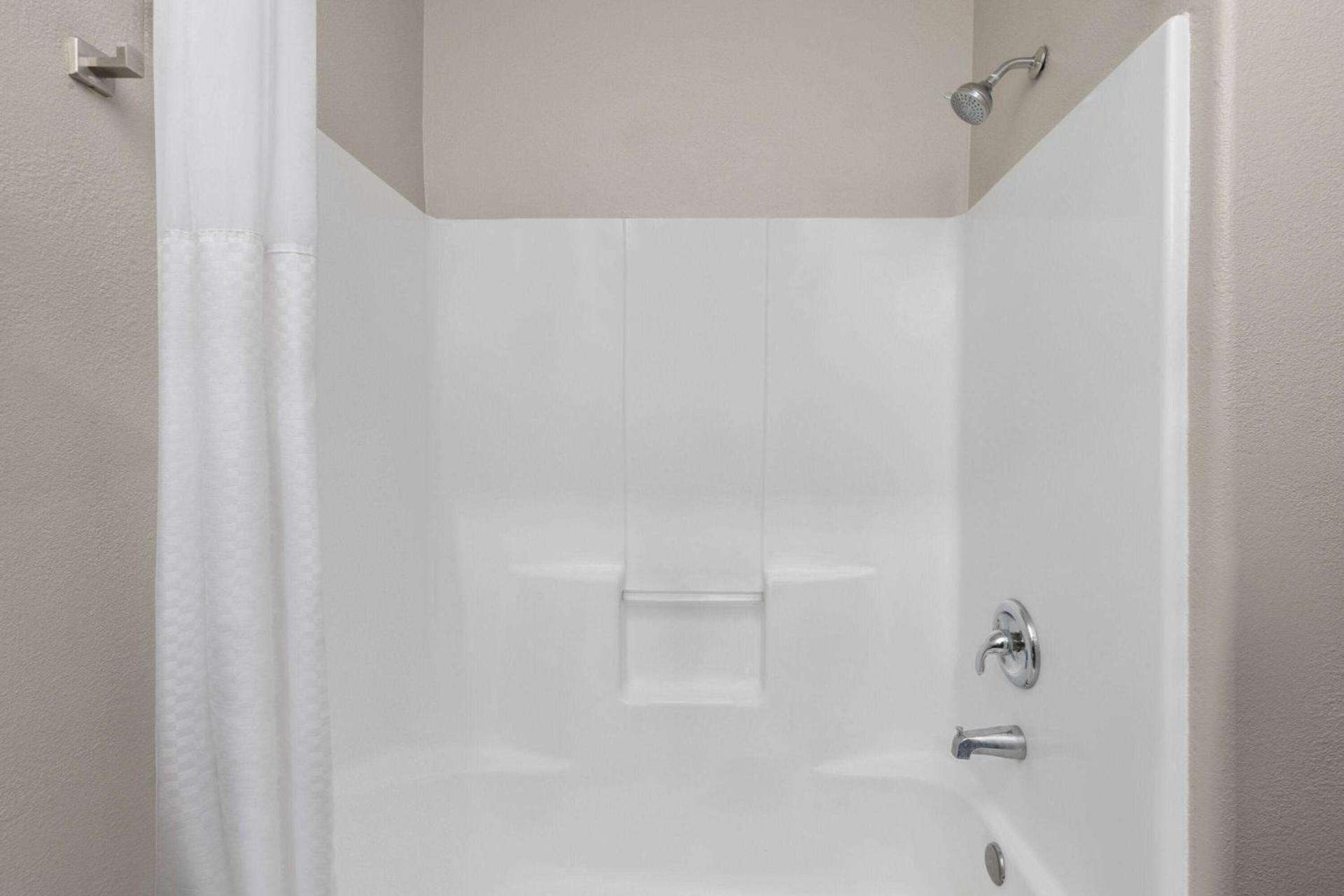 Days Inn & Suites by Wyndham Tucson/Marana photo 43