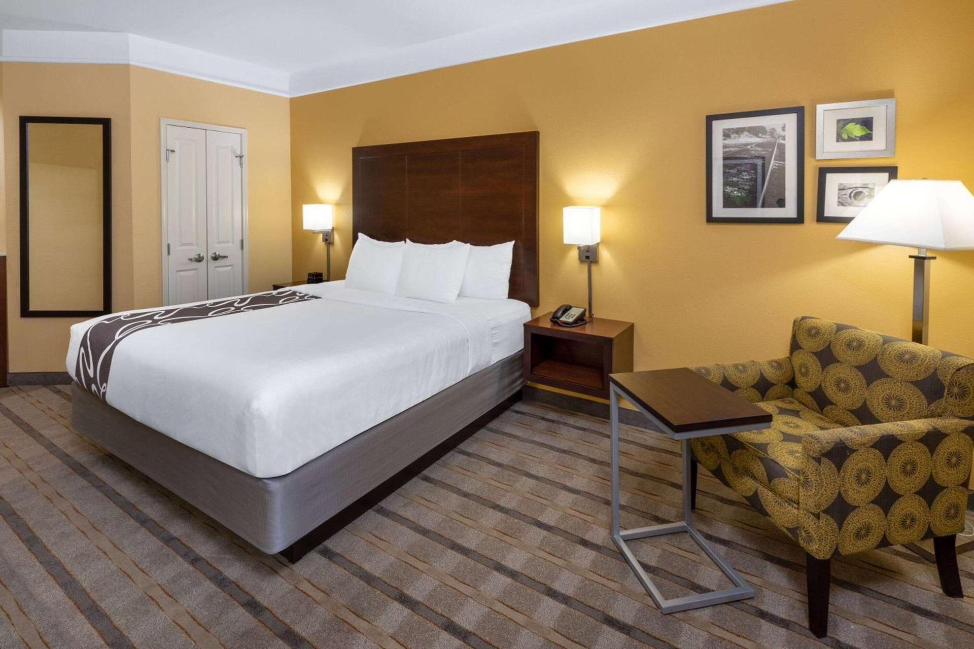 La Quinta by Wyndham Houston NW Beltway8/WestRD photo 19