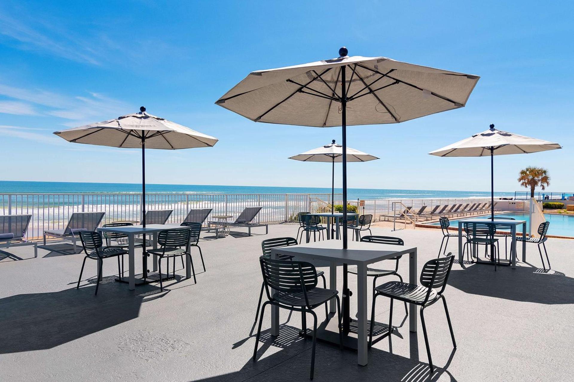 Spark by Hilton Ormond Beach Oceanfront photo 3