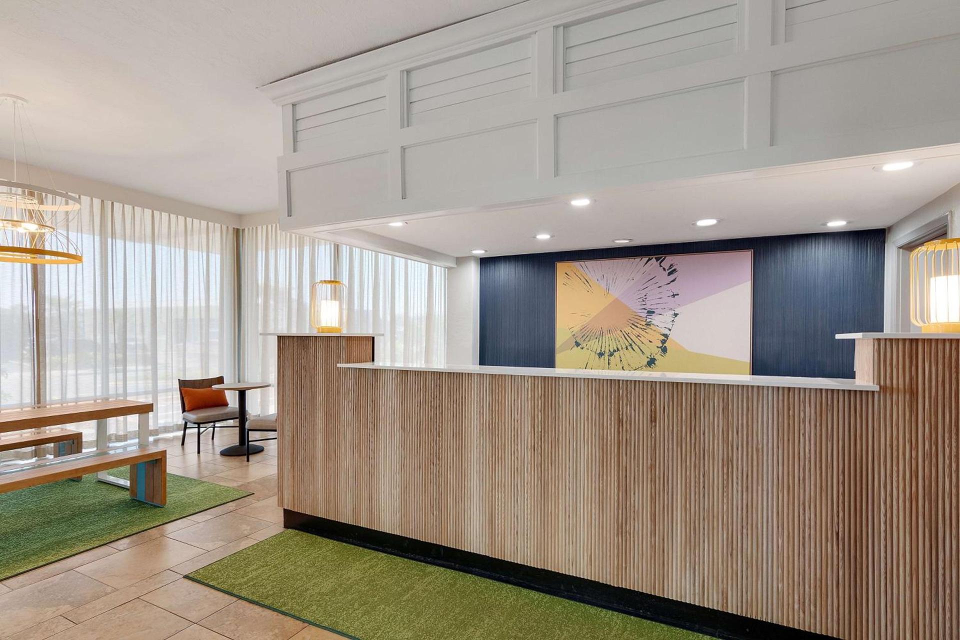 Spark by Hilton Ormond Beach Oceanfront photo 5