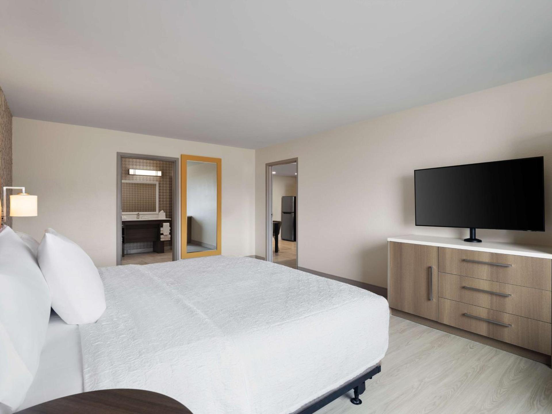Home2 Suites By Hilton Brownsburg photo 18