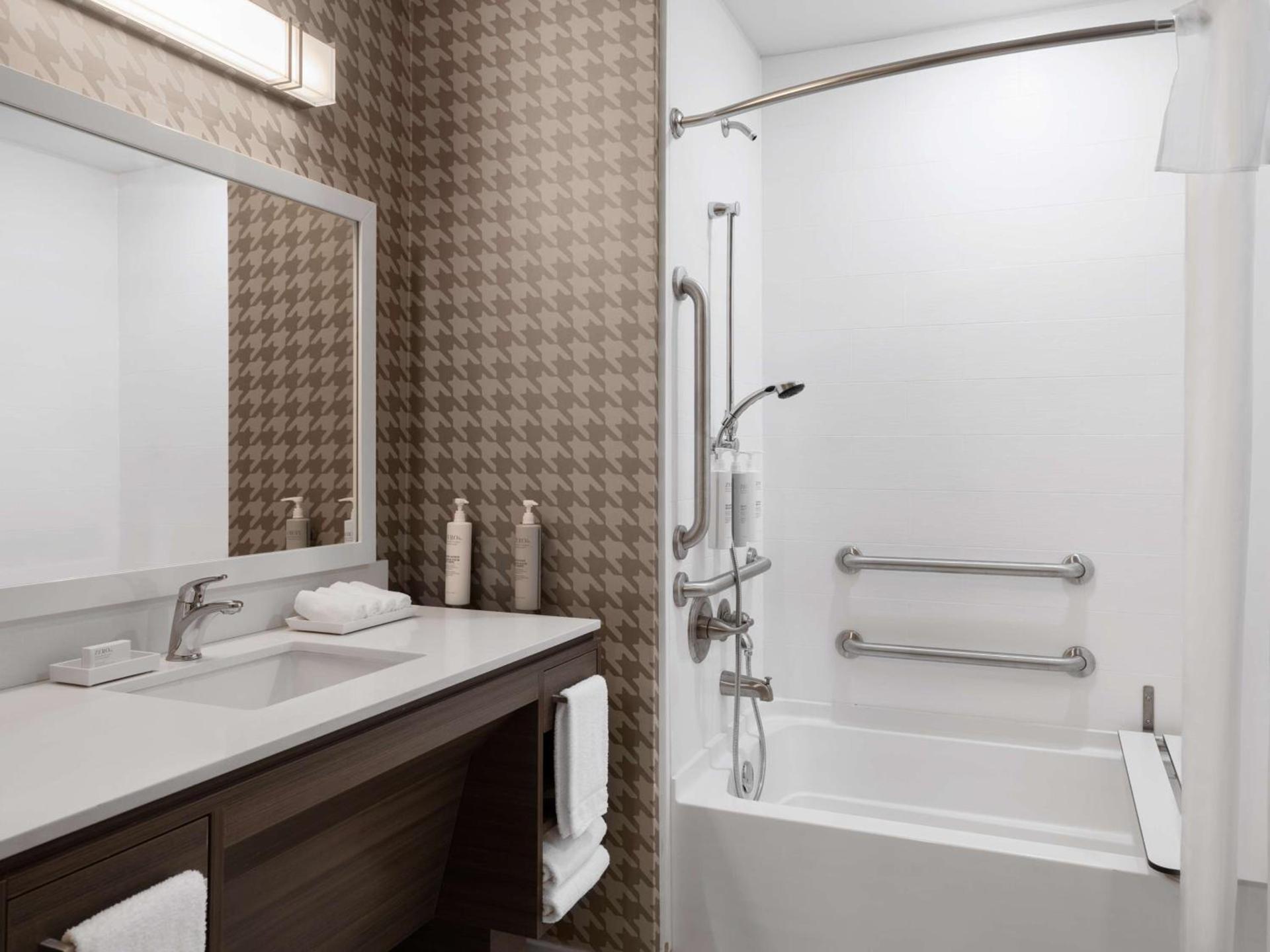 Home2 Suites By Hilton Brownsburg photo 20