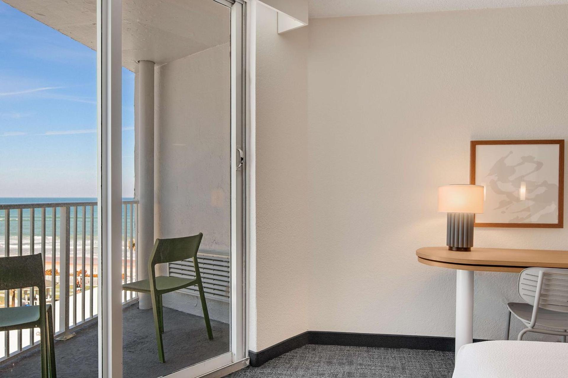 Spark by Hilton Ormond Beach Oceanfront photo 16
