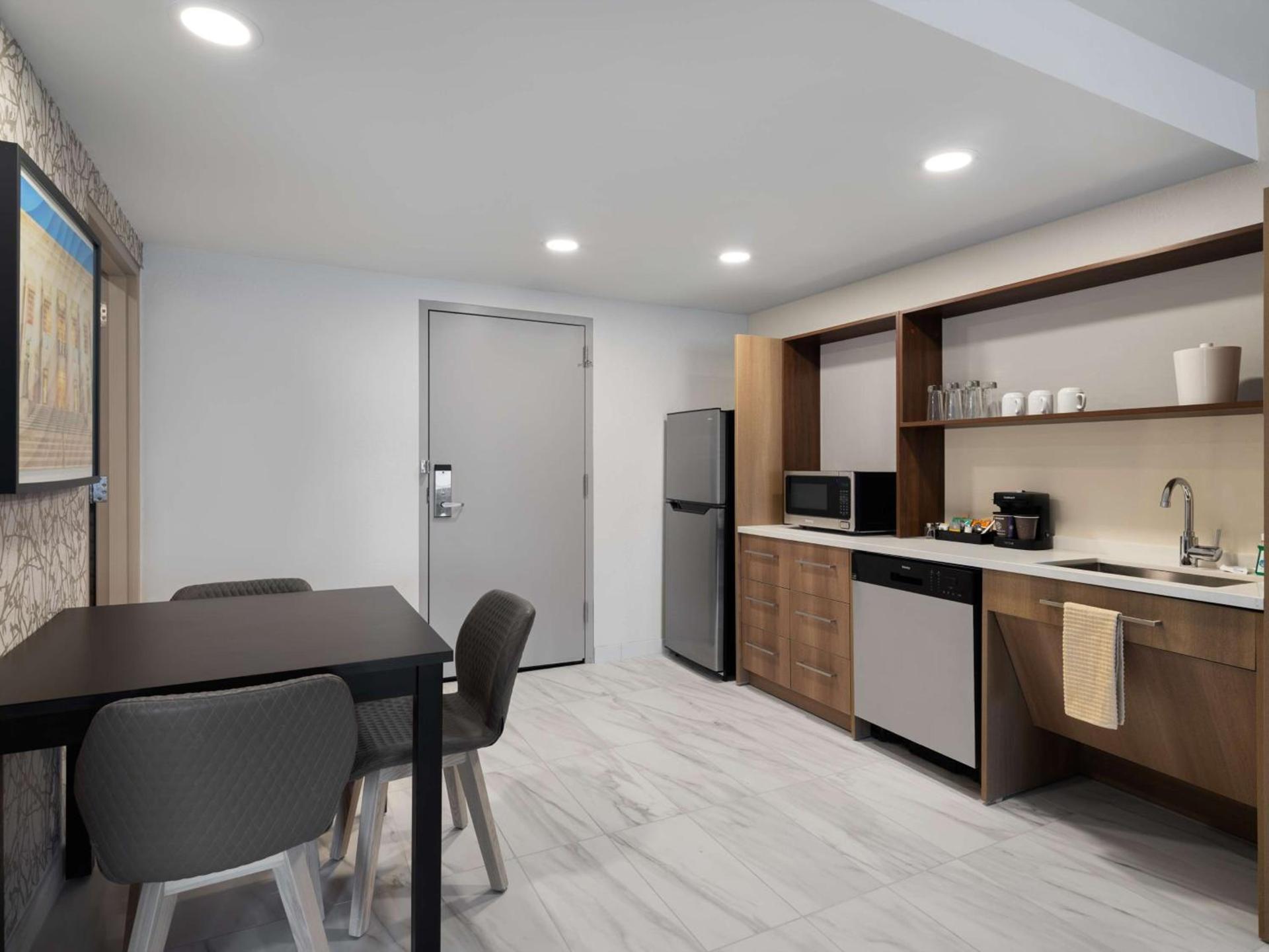 Home2 Suites By Hilton Brownsburg photo 32