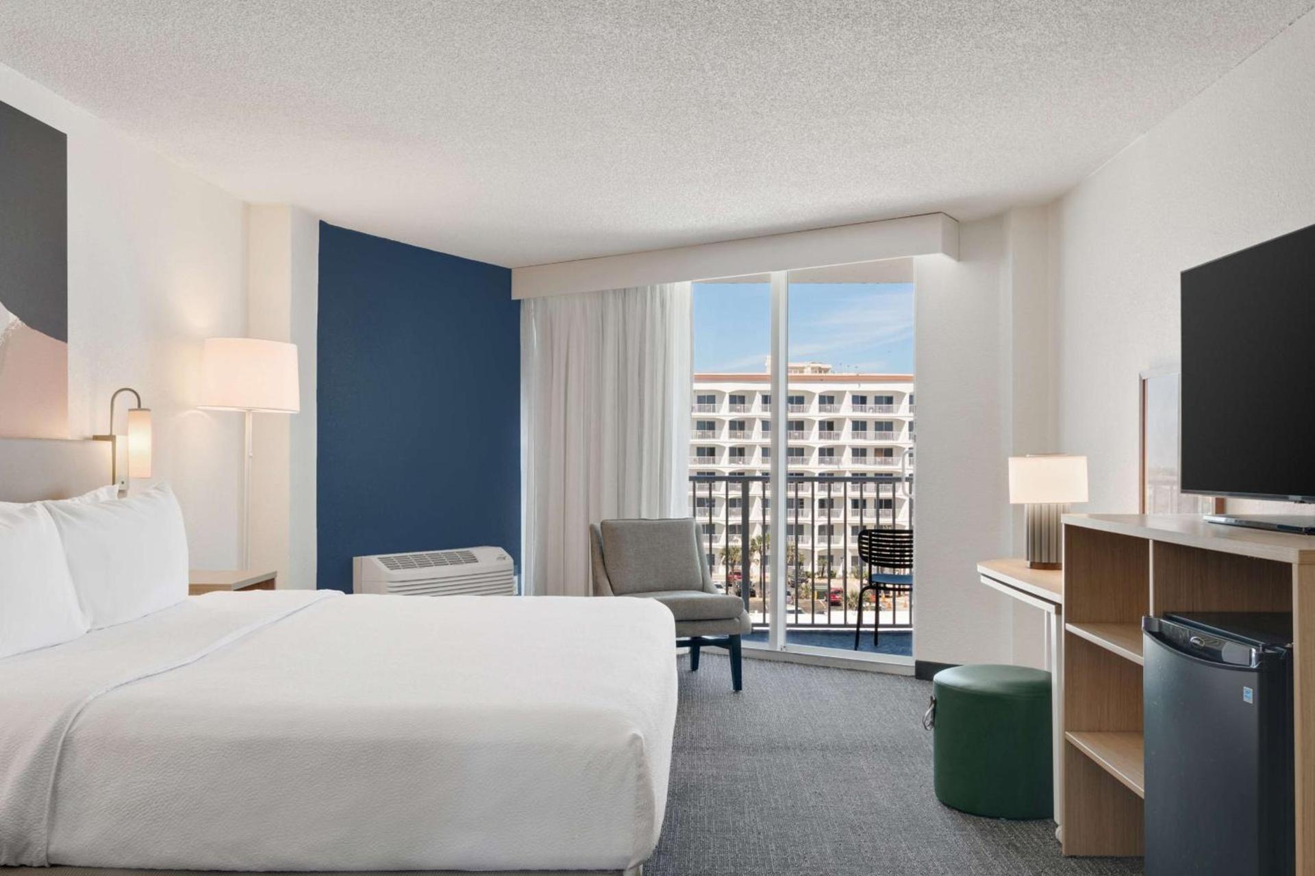 Spark by Hilton Ormond Beach Oceanfront photo 25