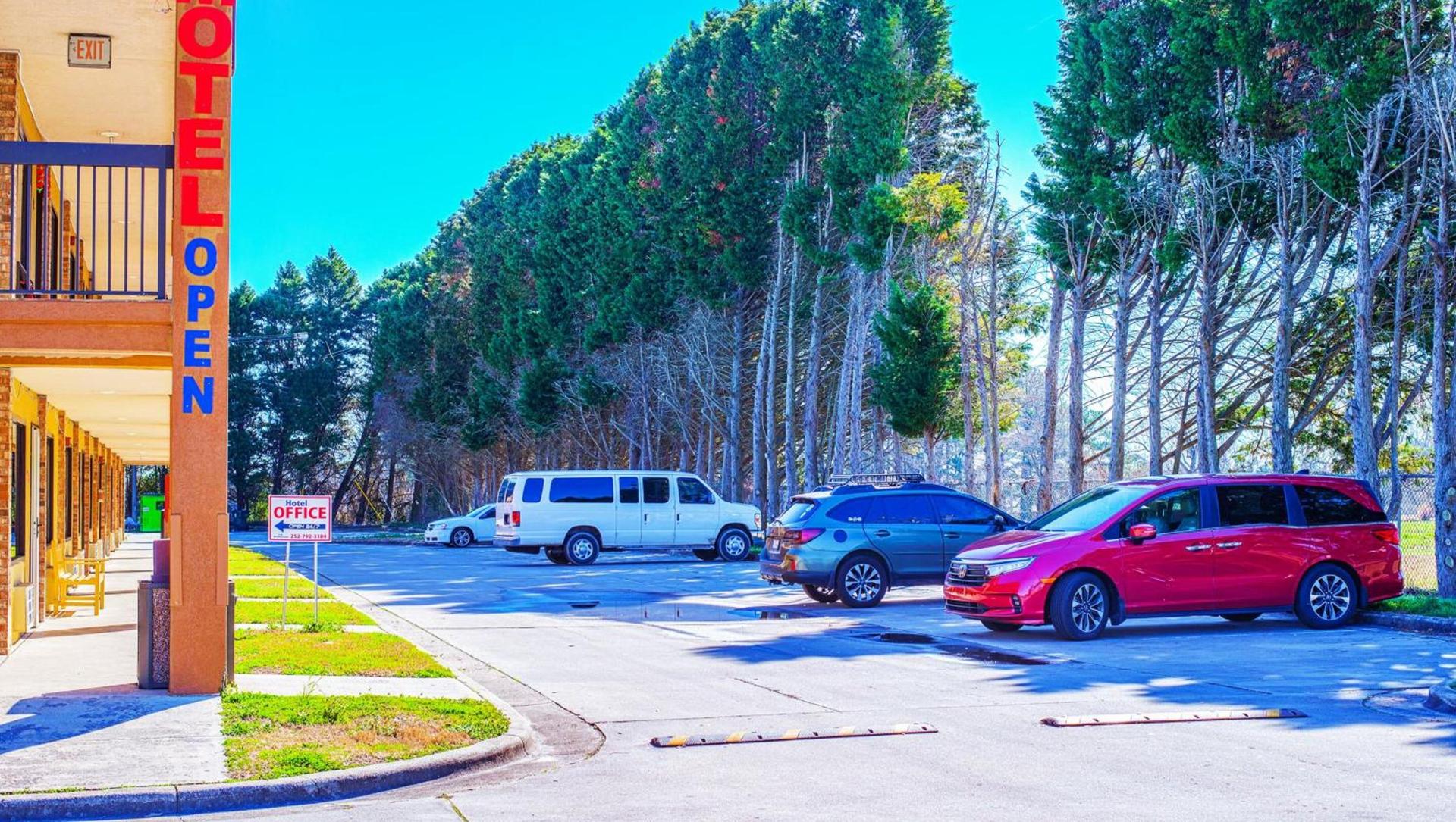 Mayfair Inn photo 29