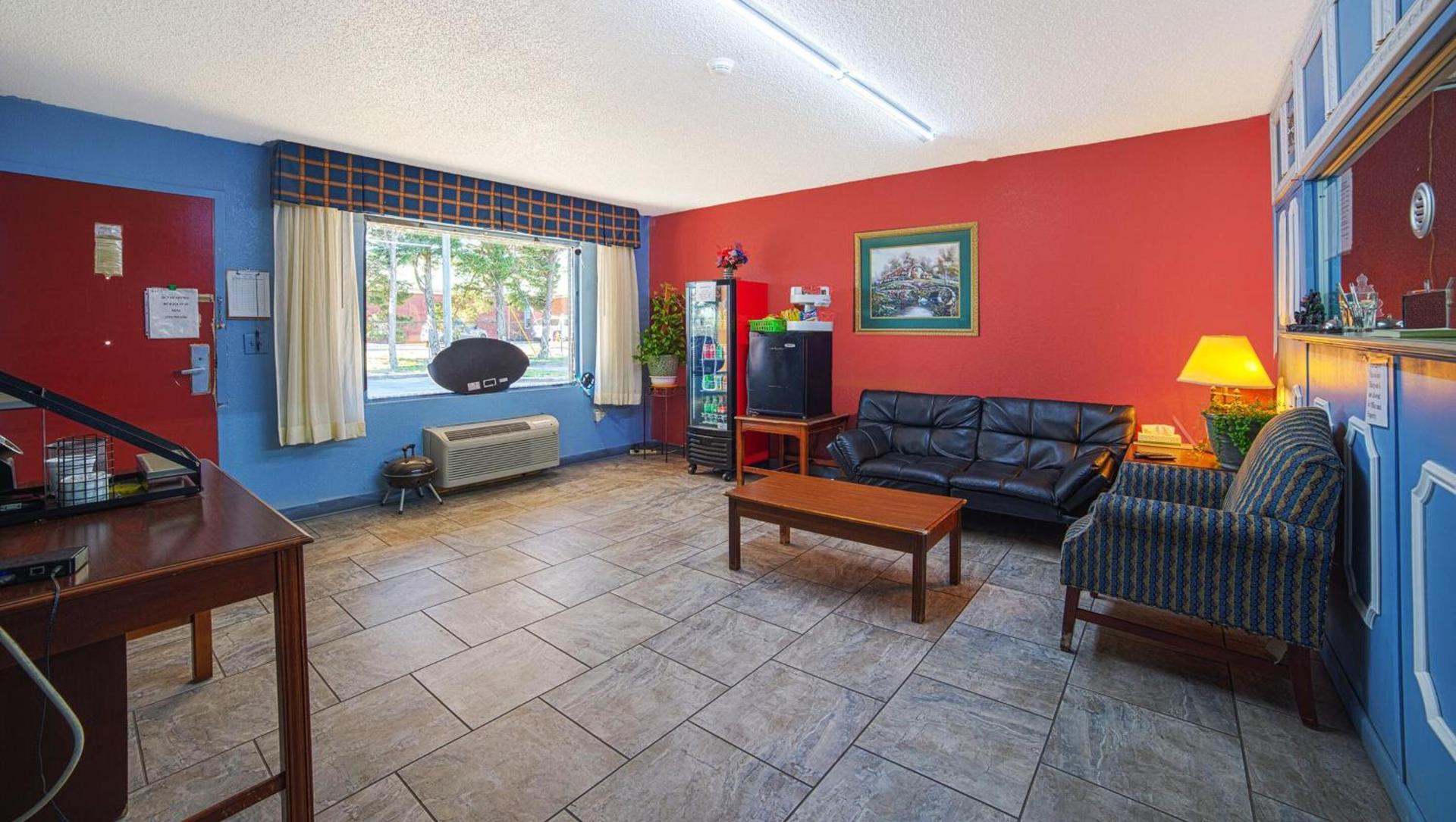 Mayfair Inn photo 4