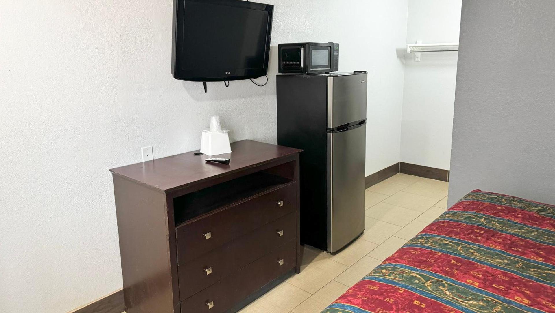 Xpress Inn & Extended Stays photo 93