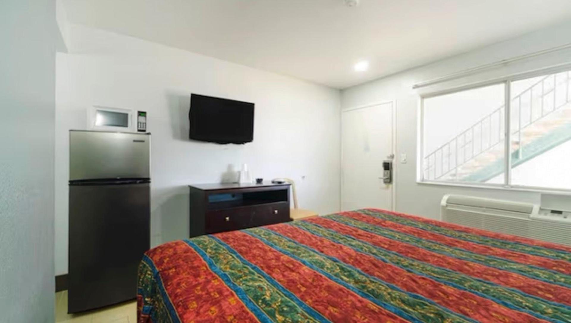 Xpress Inn & Extended Stays photo 92