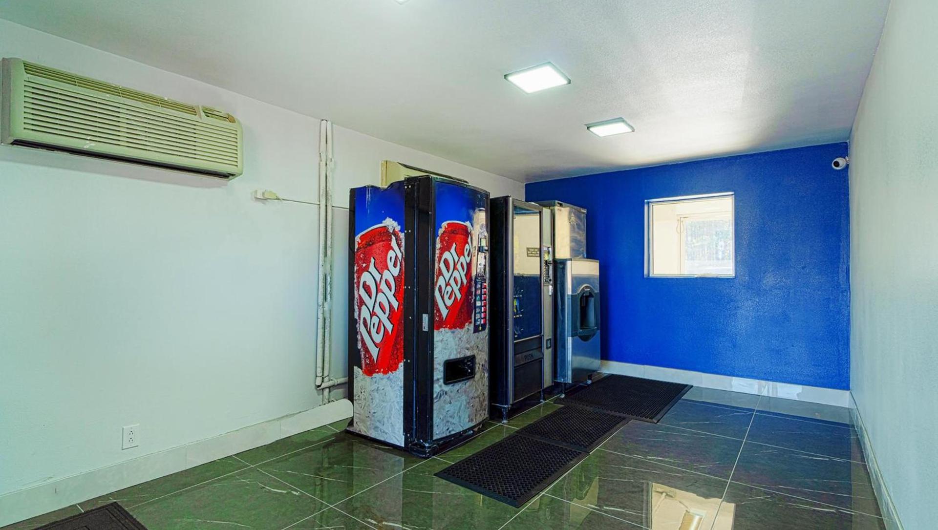 Xpress Inn & Extended Stays photo 81