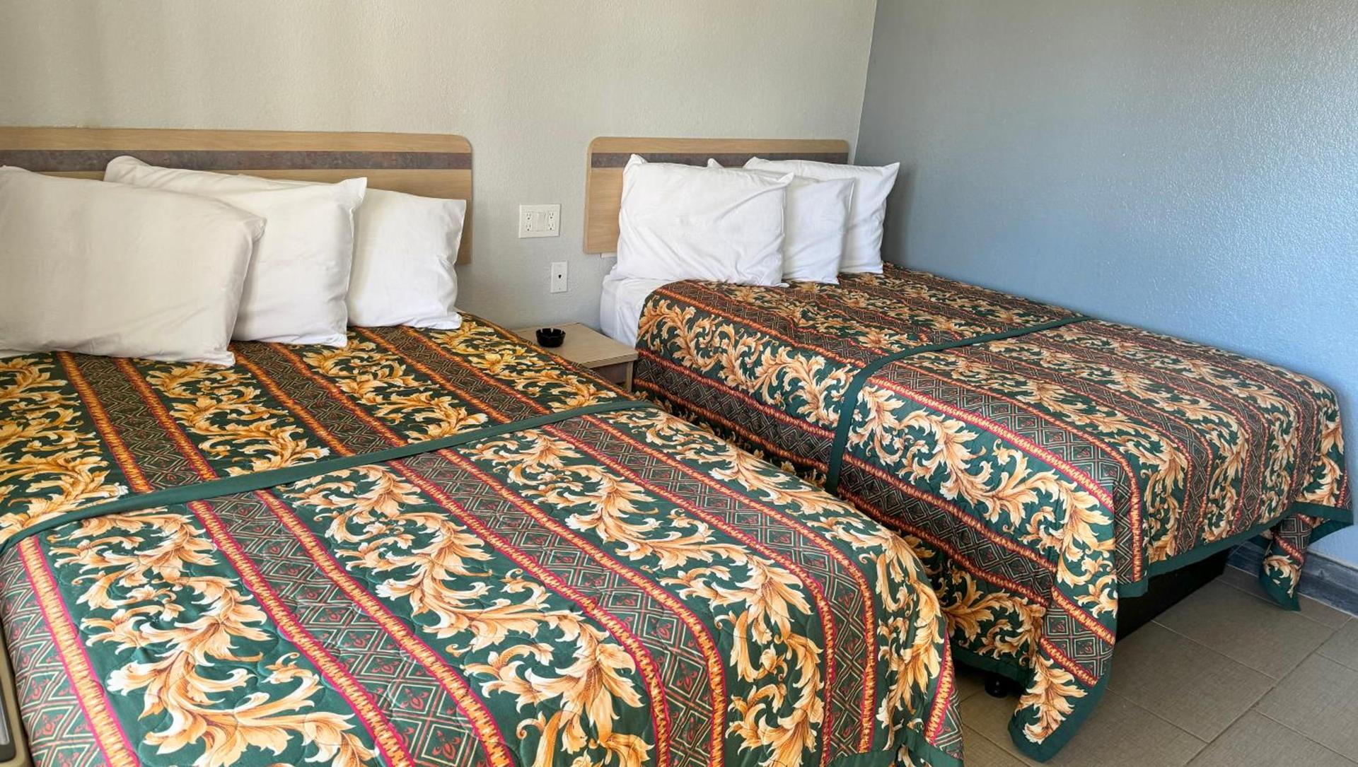 Xpress Inn & Extended Stays photo 95