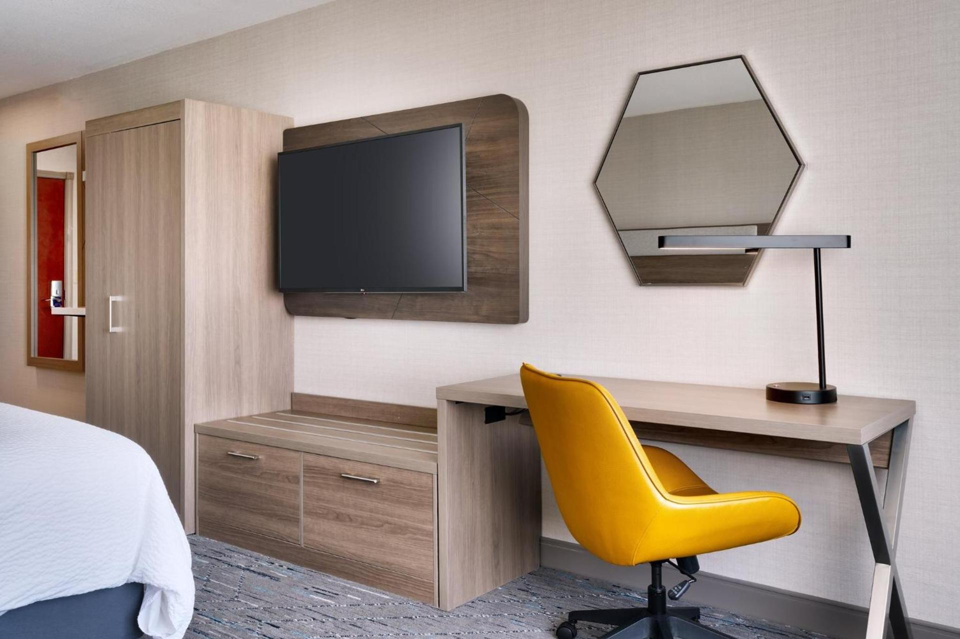 Holiday Inn Express Hotel & Suites Cheyenne by IHG photo 78