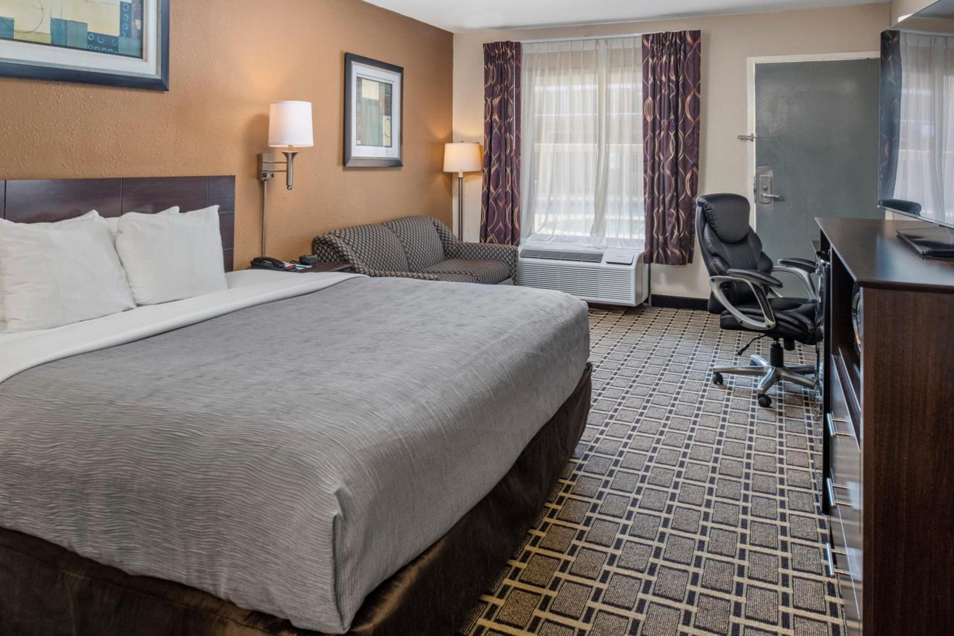 Quality Inn Kingsland photo 17