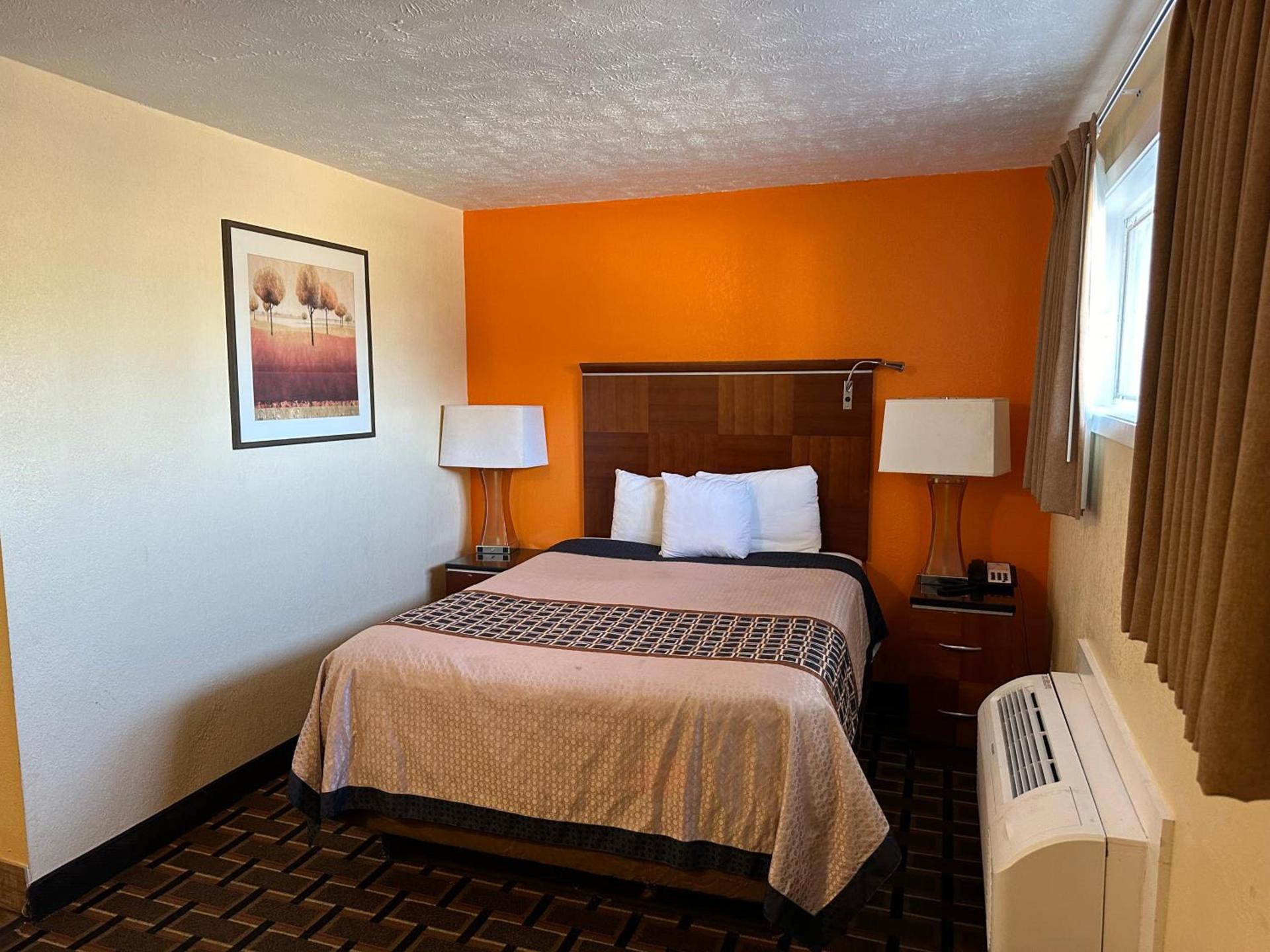 Stay Inn by OYO Near I 80 Lincoln West photo 16