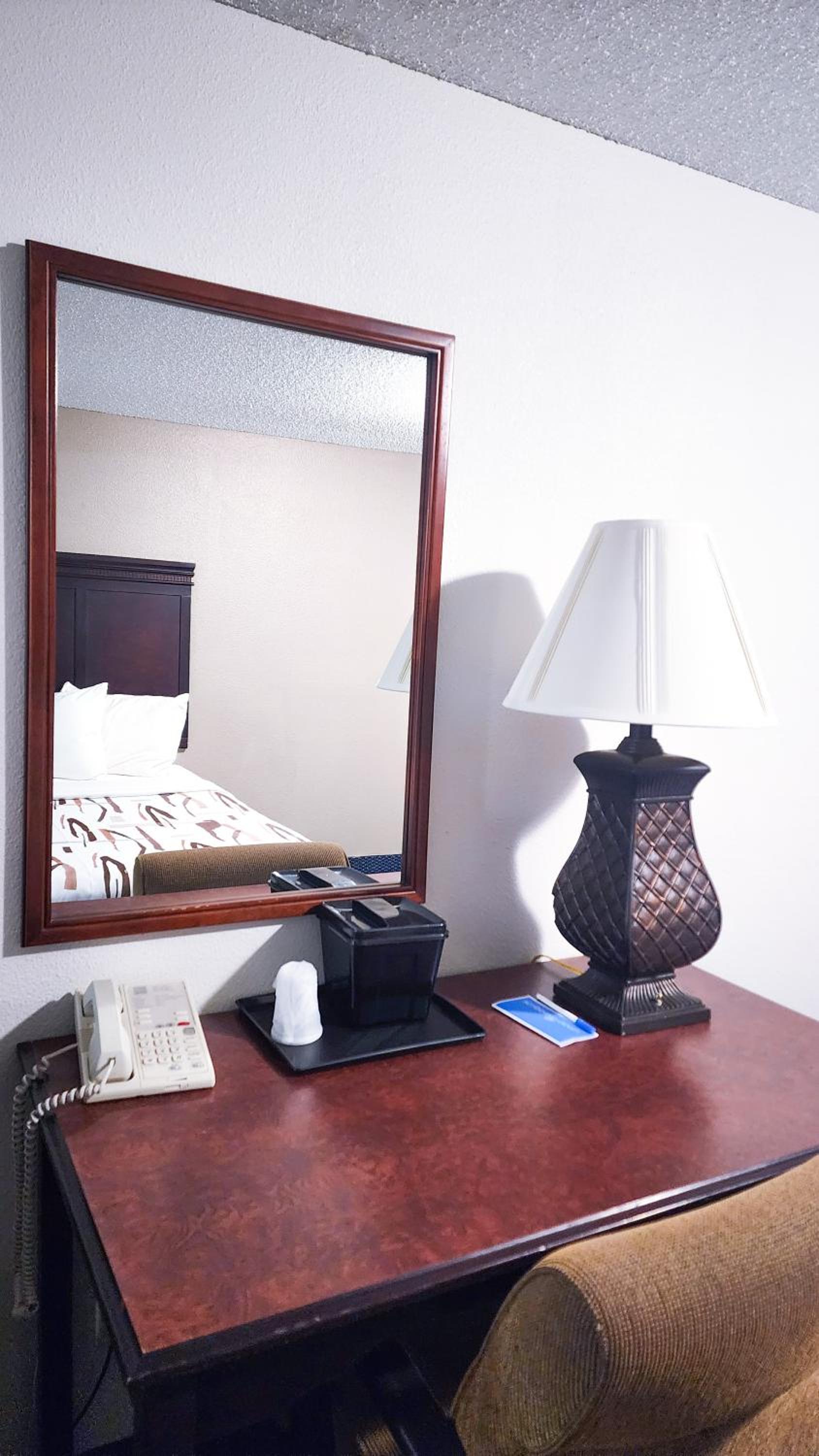 Rodeway Inn Helena photo 12